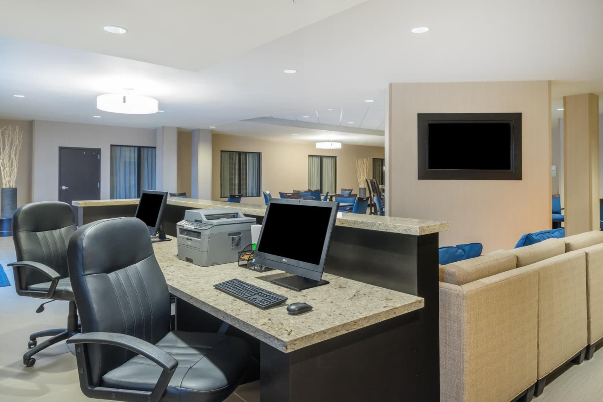 Holiday Inn - Terre Haute by IHG property views in Terre Haute, IN — gallery photo 3