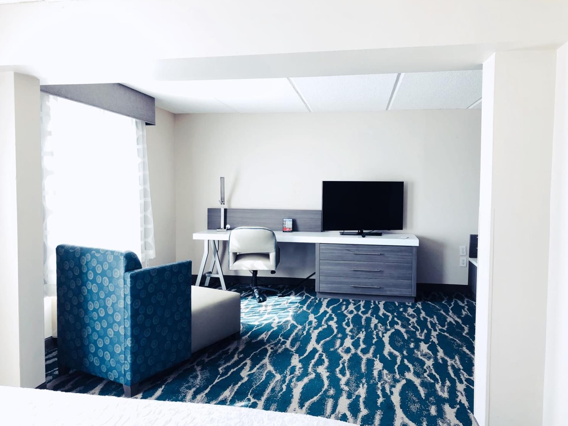 Comfort Inn & Suites Greenville Near East Carolina University gallery photo in Greenville, NC — image 16
