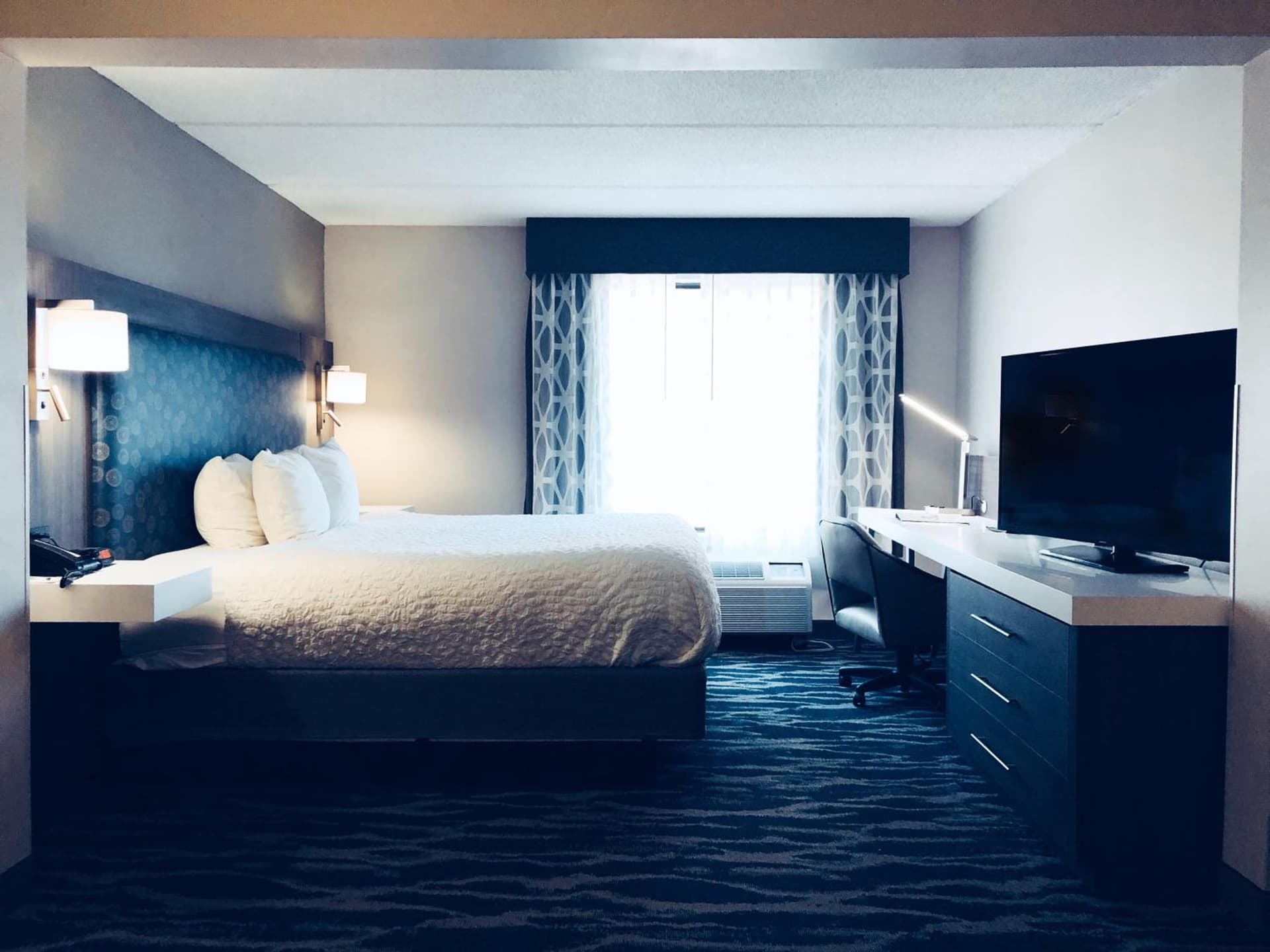 Comfort Inn & Suites Greenville Near East Carolina University gallery photo in Greenville, NC — image 50