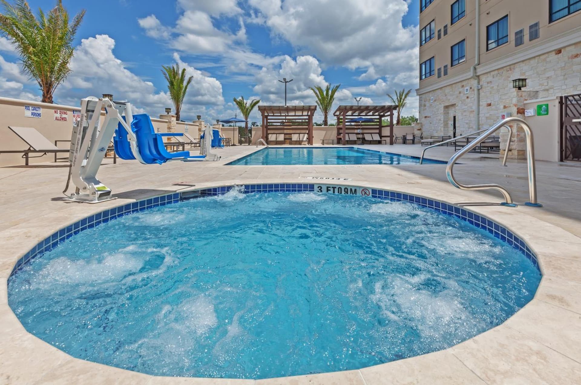 Holiday Inn Houston NE-Bush Airport Area by IHG property views in Humble, TX — gallery photo 3
