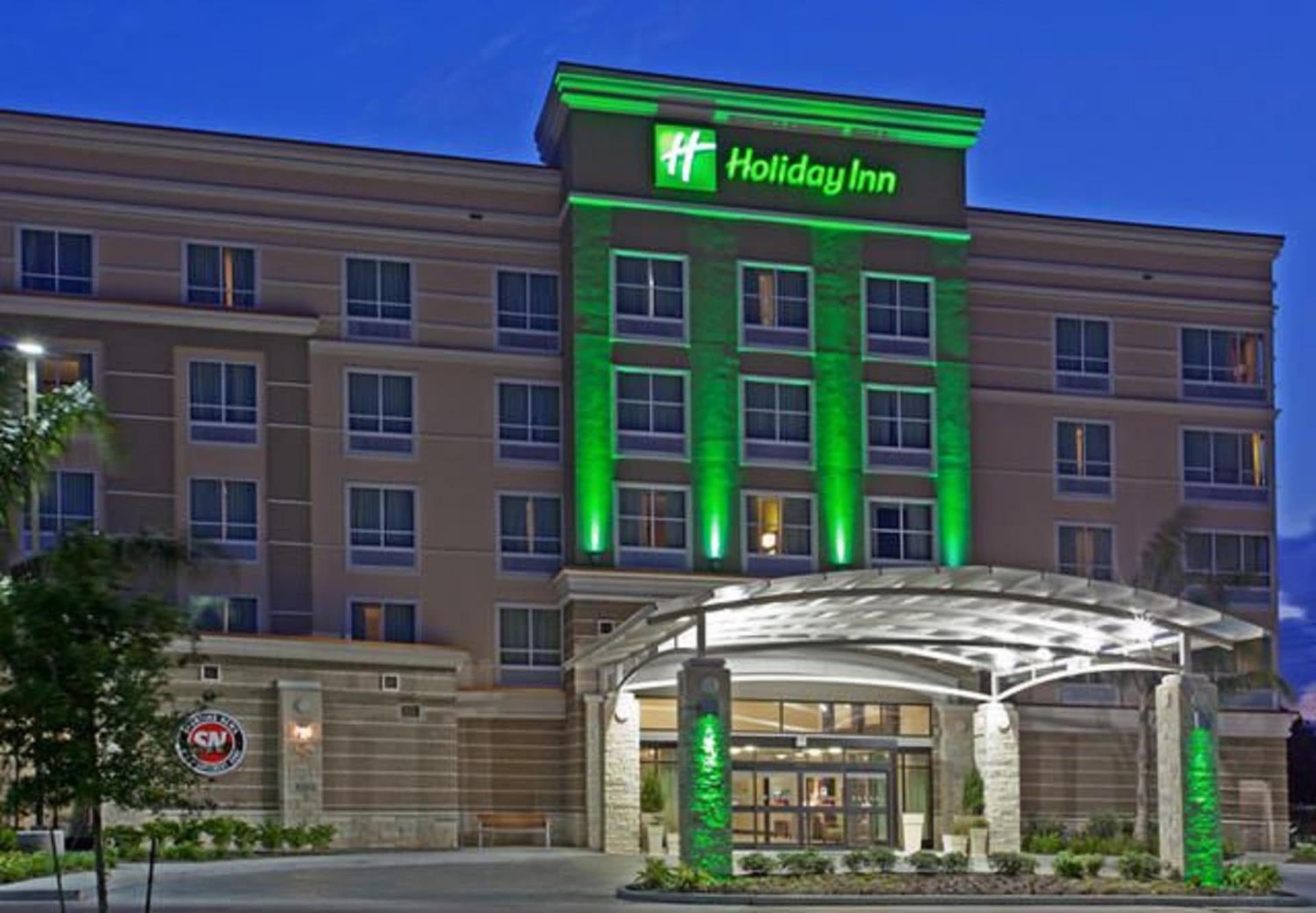 Holiday Inn Hou Energy Corridor Eldridge by IHG featured exterior or lobby in Houston, TX — similar hotel