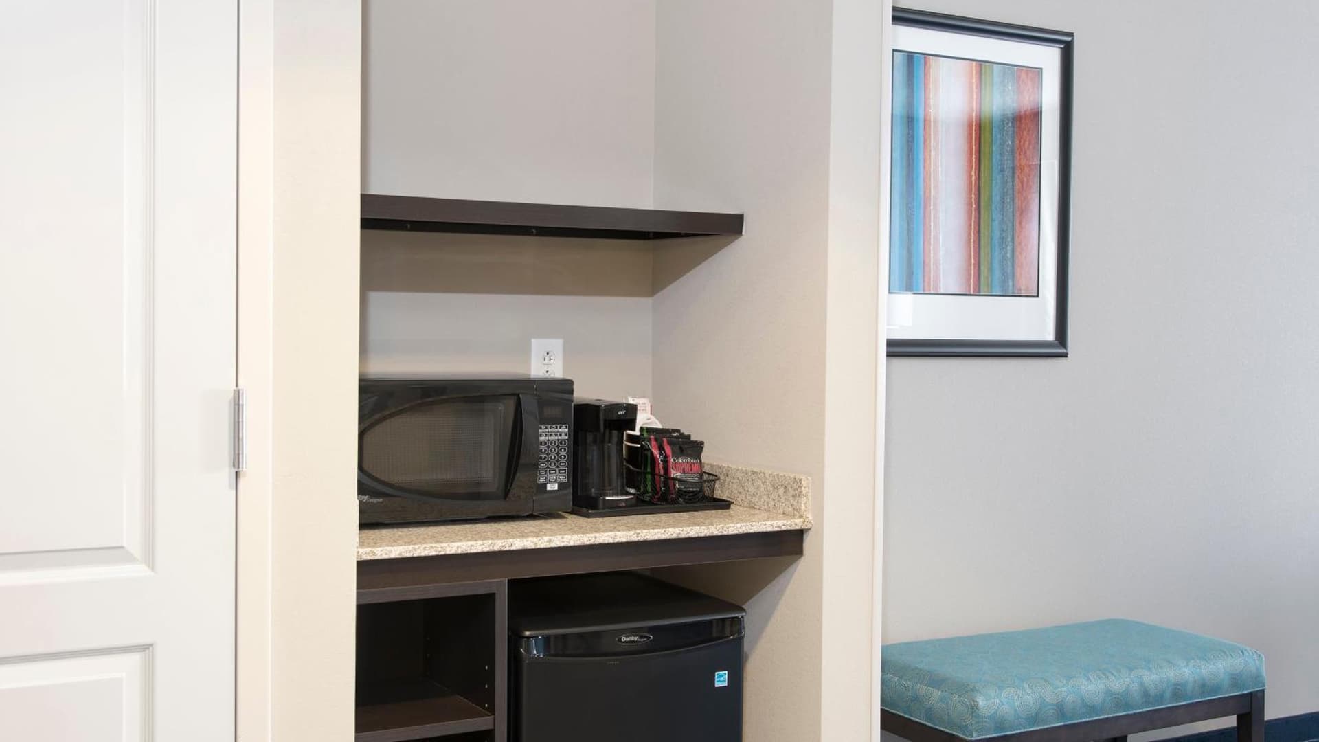 Holiday Inn Indianapolis Airport by IHG gallery photo in Indianapolis, IN — image 21