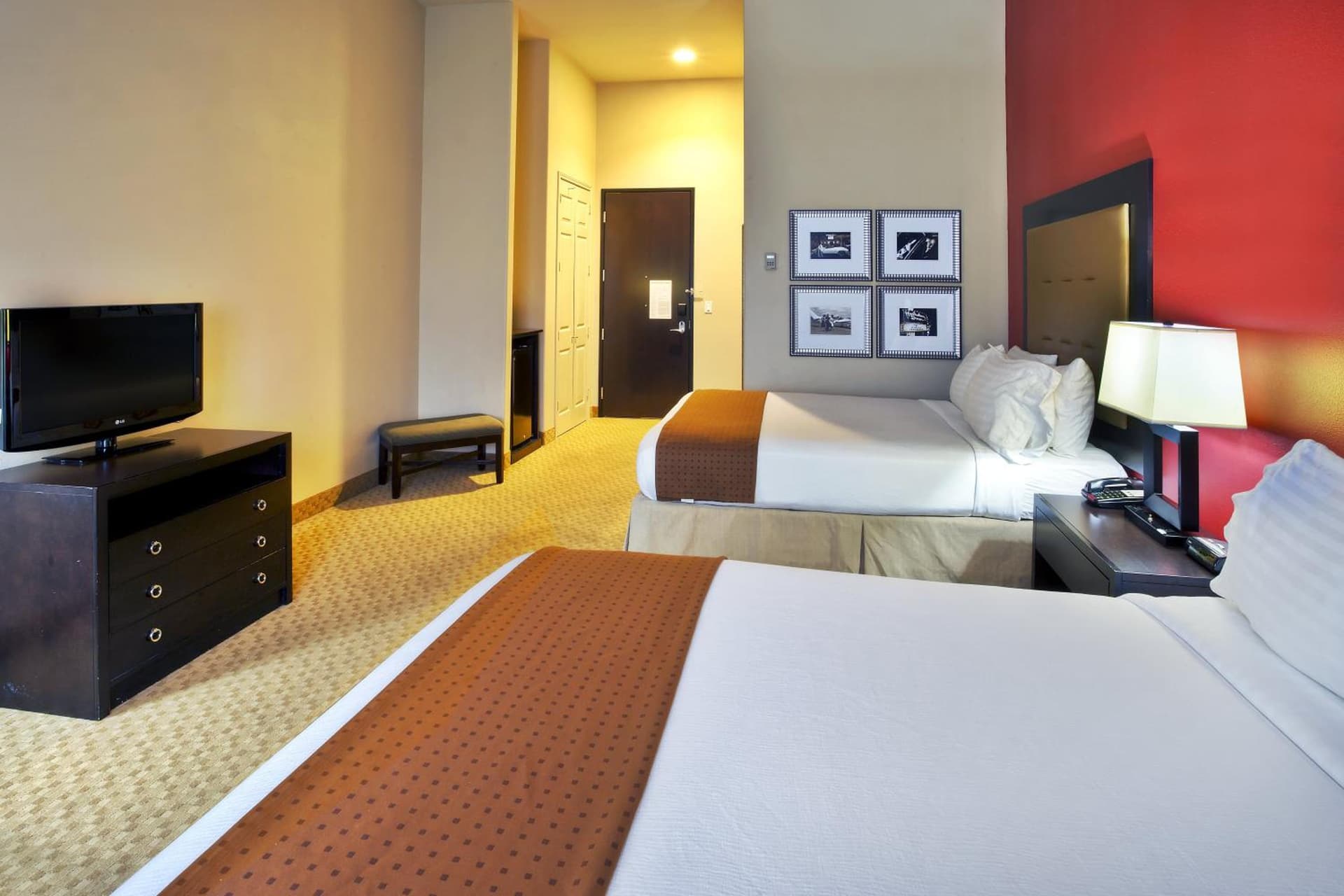 Holiday Inn Killeen - Fort Hood Area by IHG interior in Killeen, TX — gallery photo 2