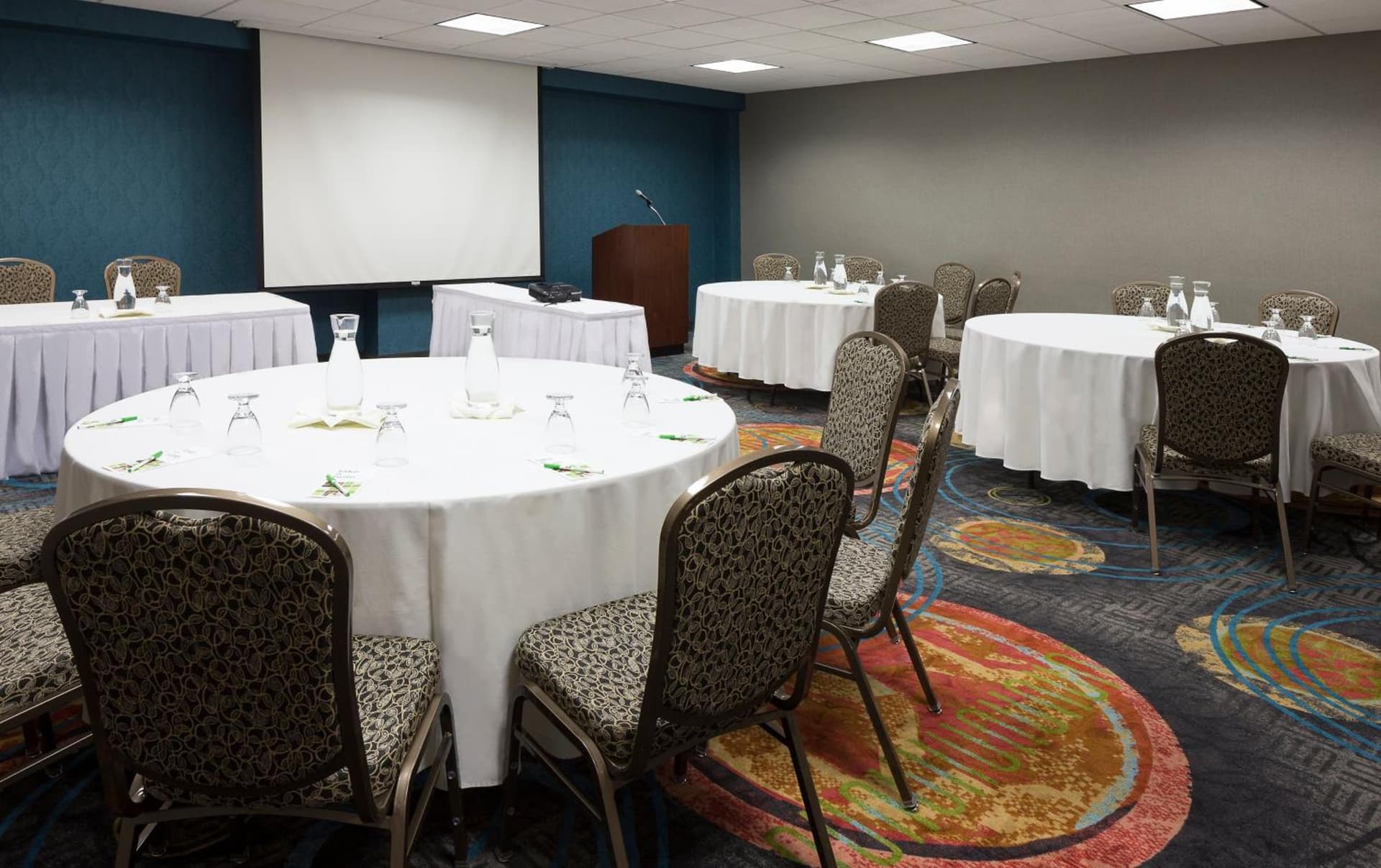 Holiday Inn Wichita East I-35 by IHG gallery photo in Wichita, KS — image 37