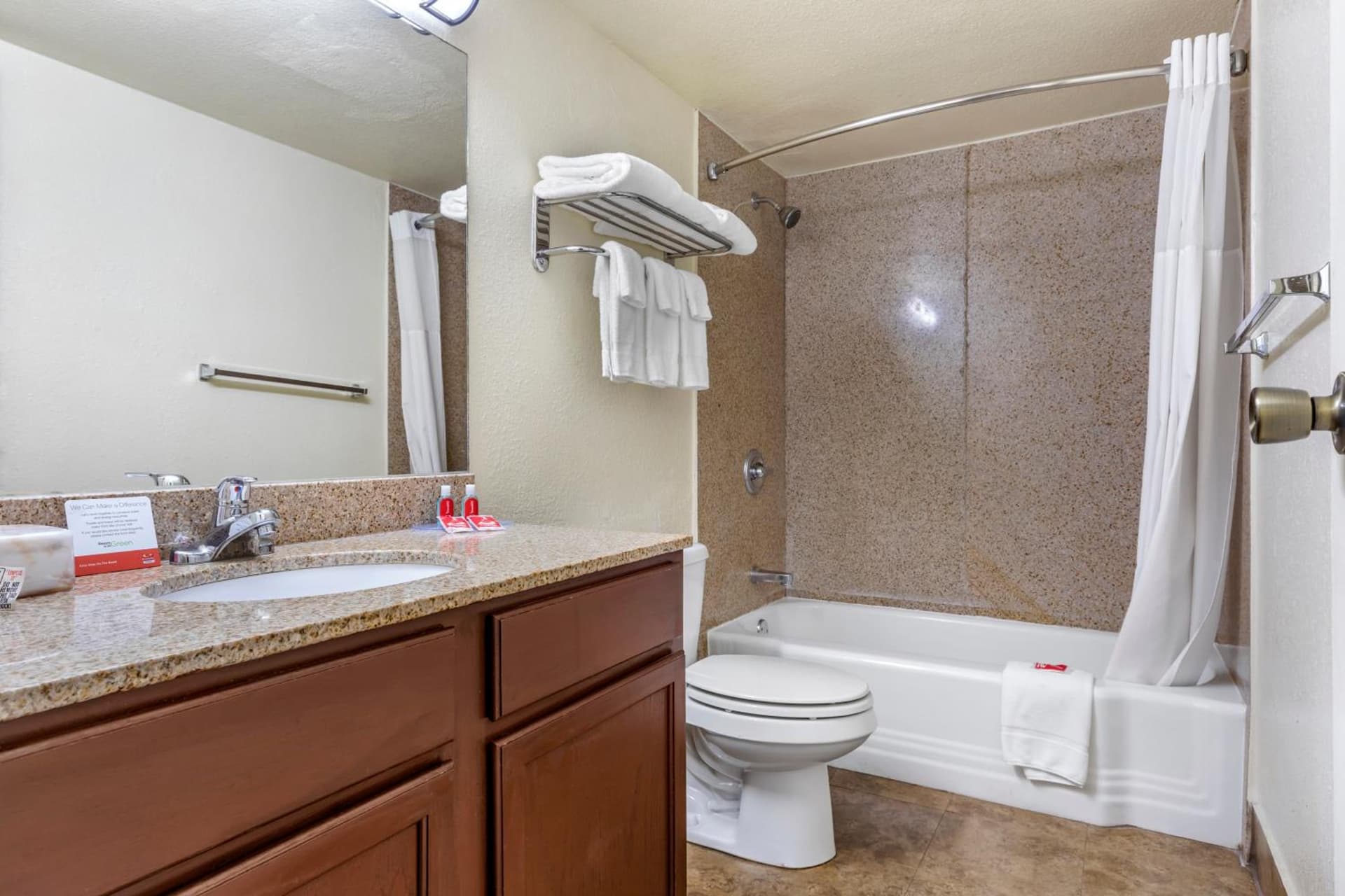 Rose City Inn & Suites gallery photo in Tyler, TX — image 28