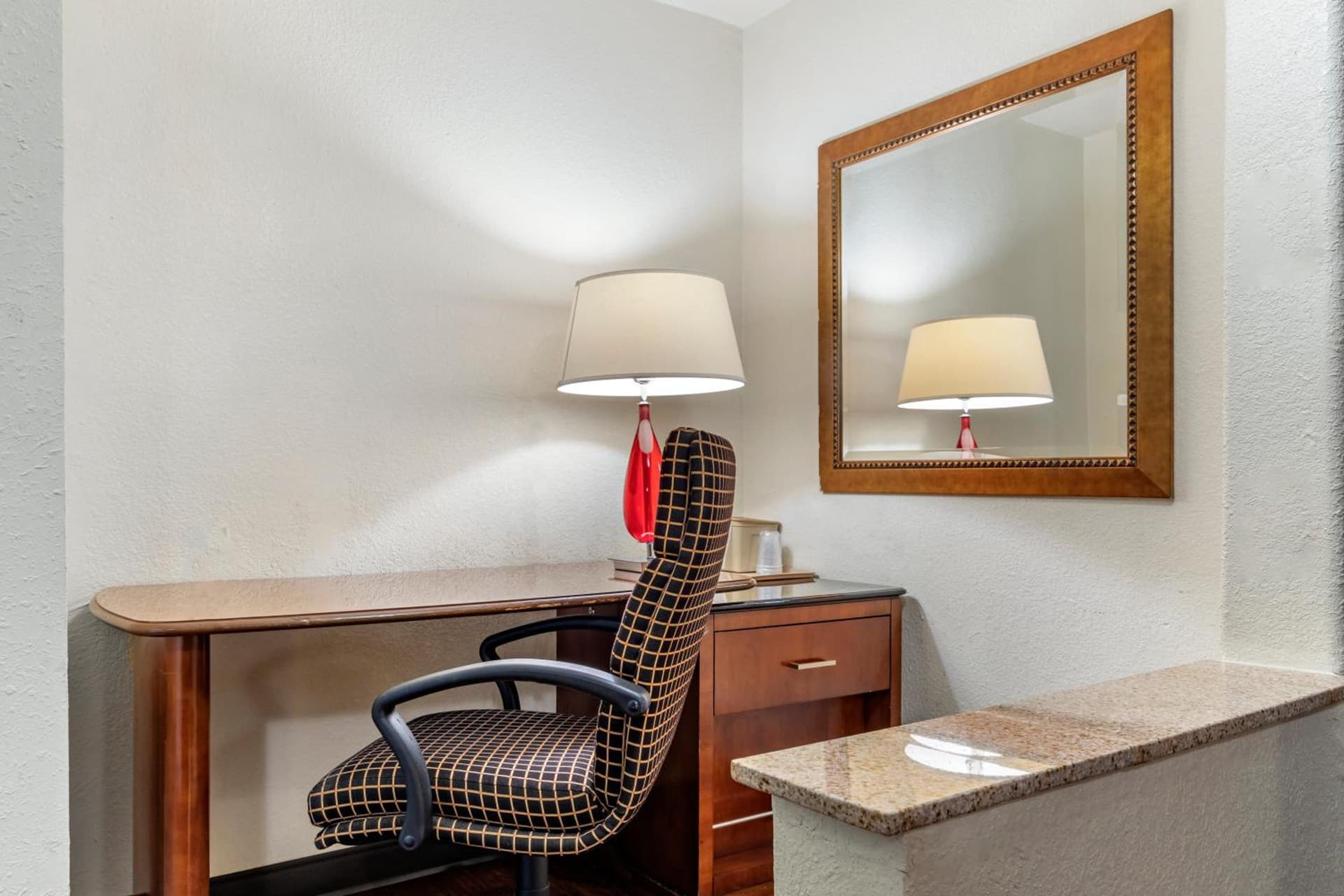 Rose City Inn & Suites gallery photo in Tyler, TX — image 15