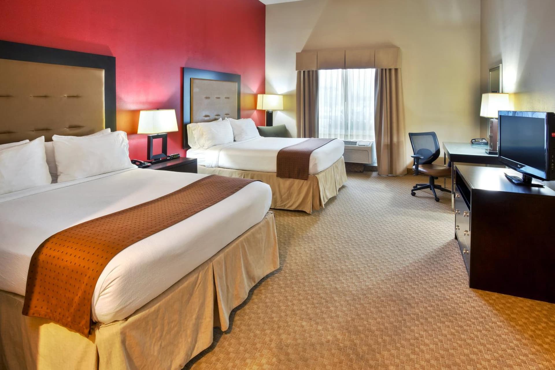 Holiday Inn Killeen - Fort Hood Area by IHG property views in Killeen, TX — gallery photo 3