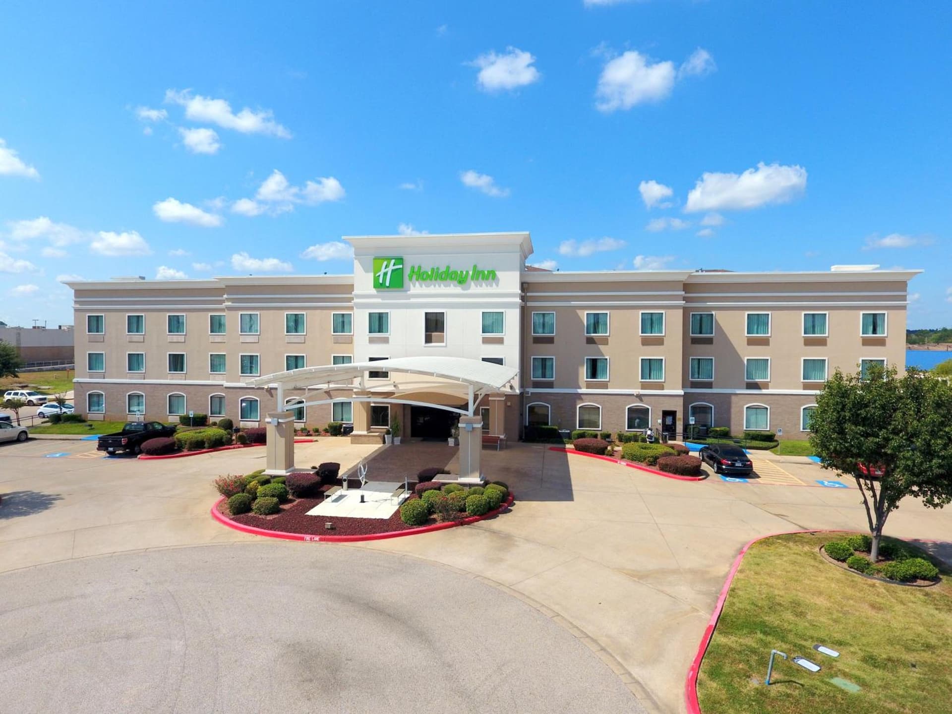 Holiday Inn Longview - North by IHG featured exterior or lobby in Longview, TX — similar hotel