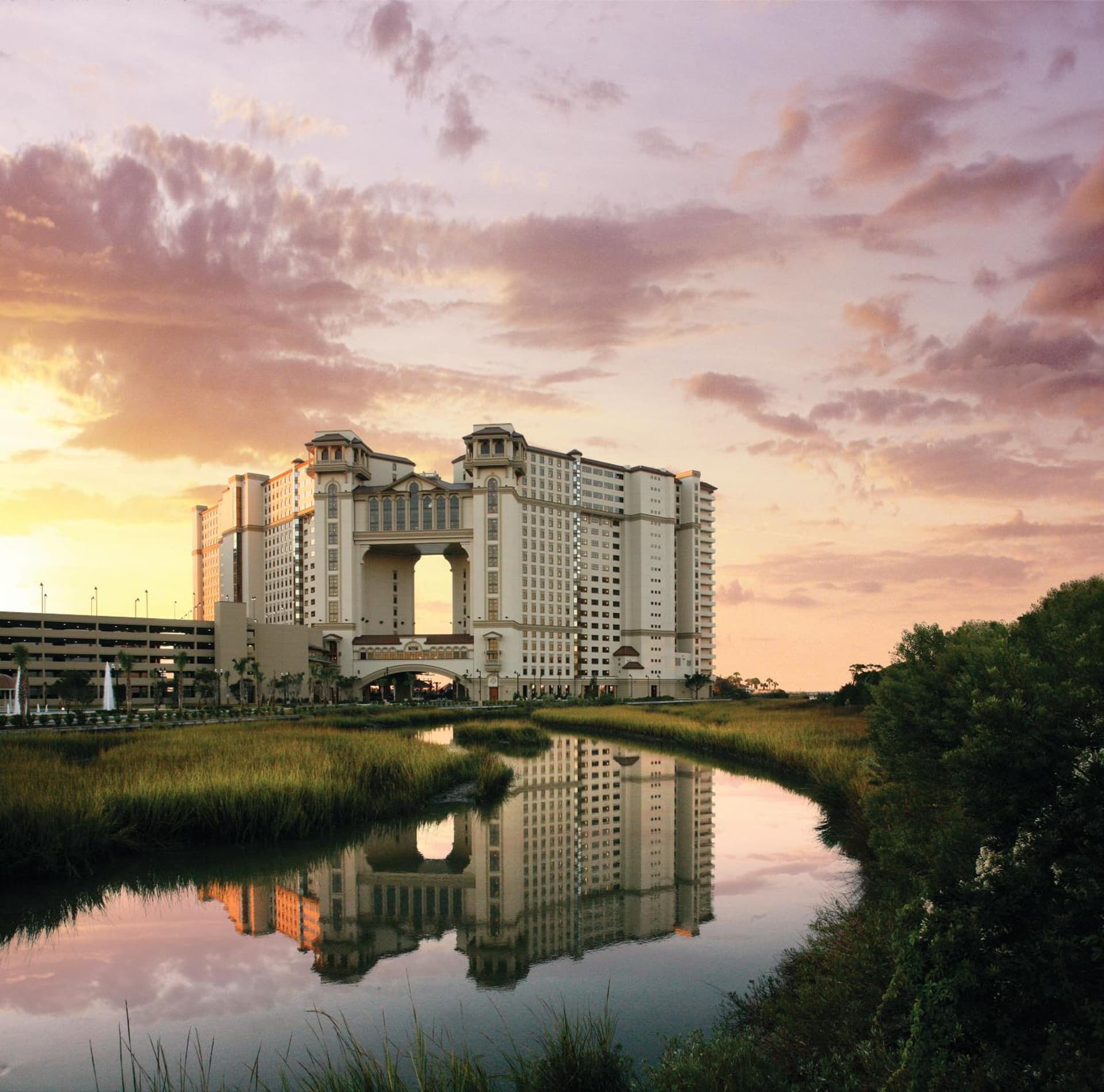 North Beach Resort & Villas featured exterior or lobby in Myrtle Beach, SC — similar hotel