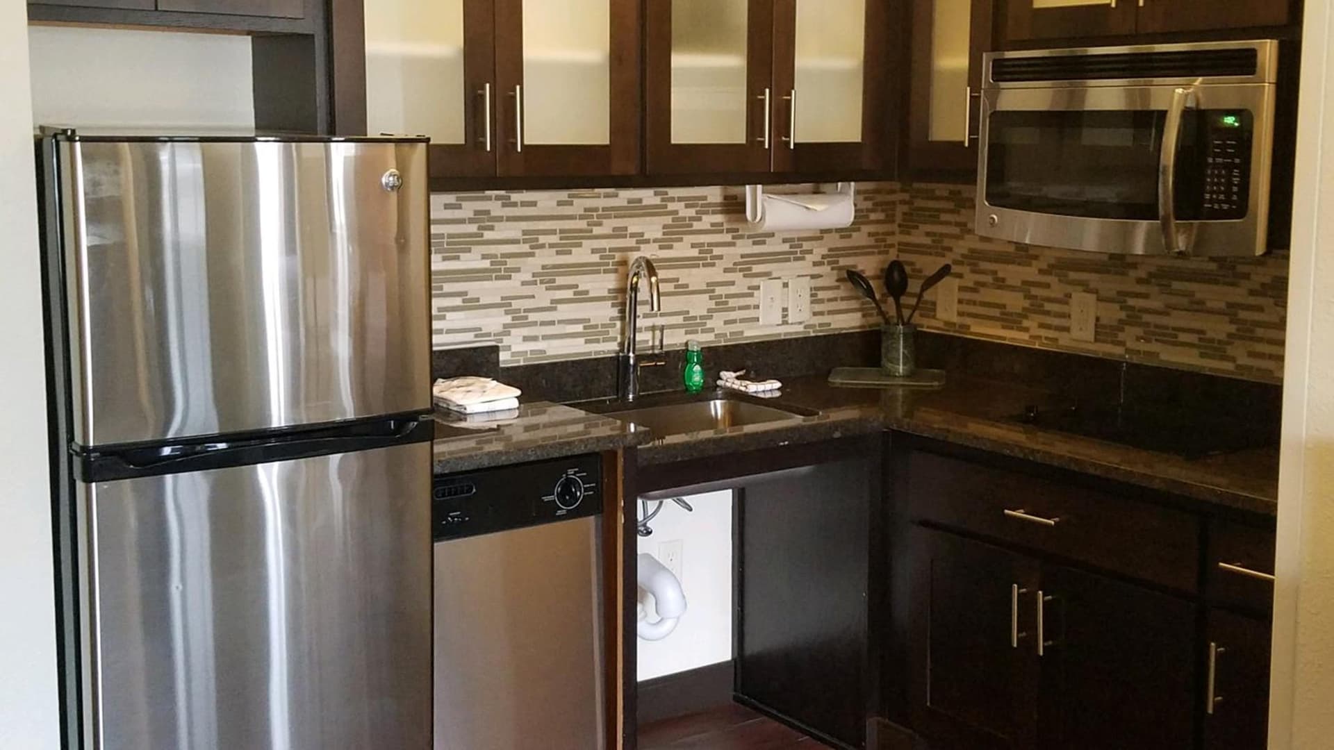 Staybridge Suites Sioux Falls at Empire Mall by IHG property views in Sioux Falls, SD — gallery photo 3
