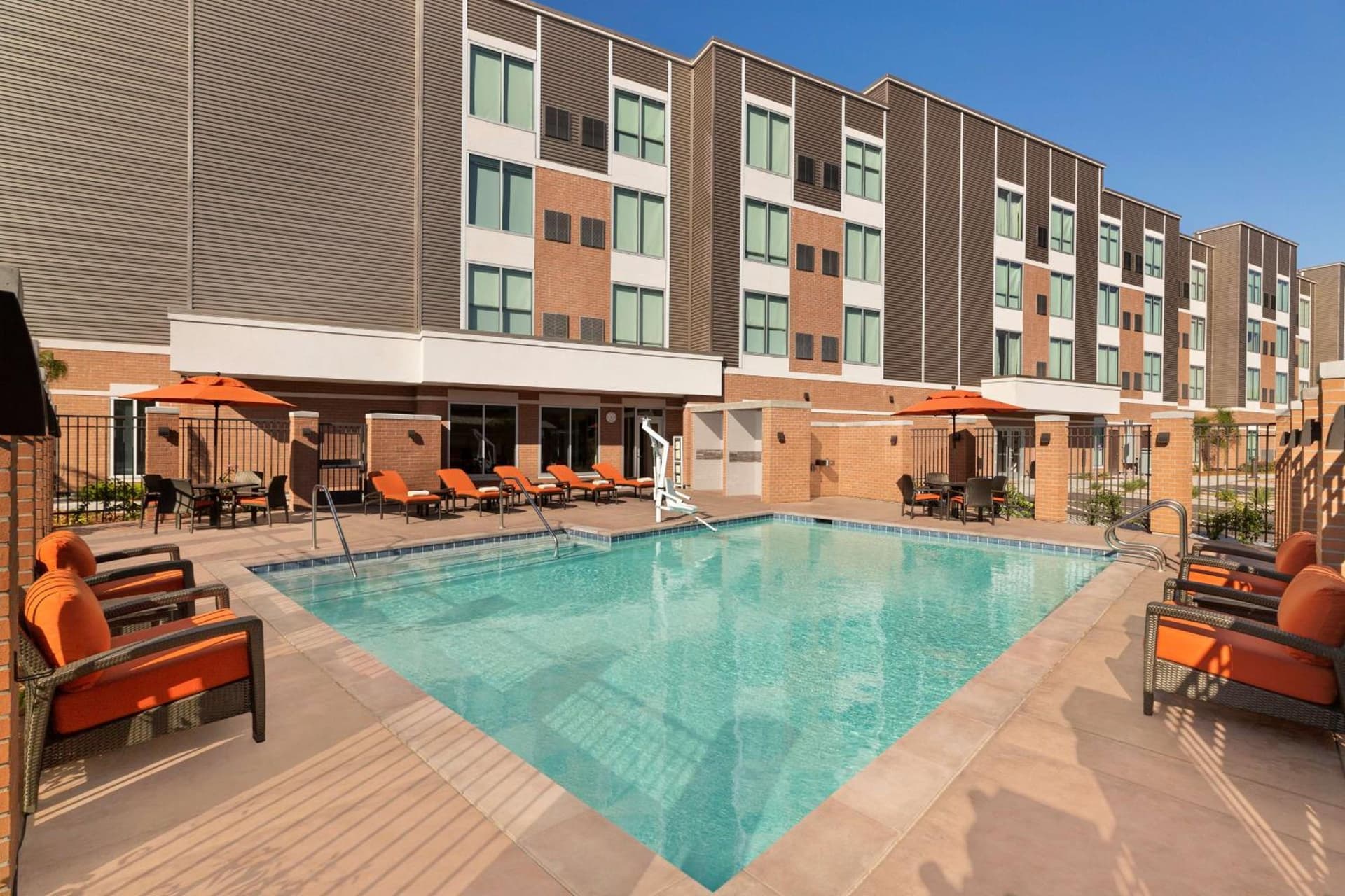 Hyatt Place Vacaville interior in Vacaville, CA — gallery photo 2