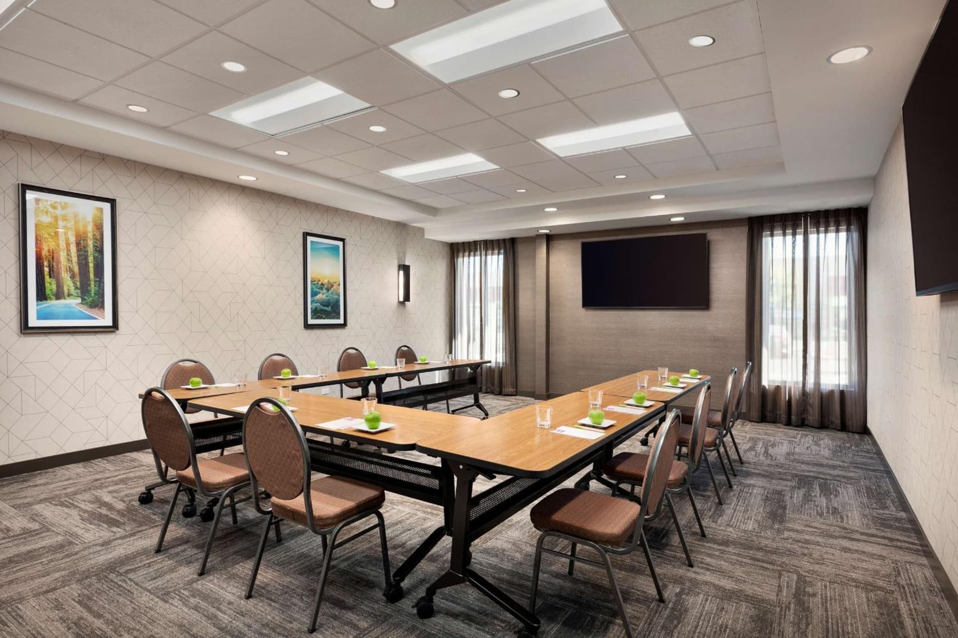 Hyatt Place Vacaville gallery photo in Vacaville, CA — image 6
