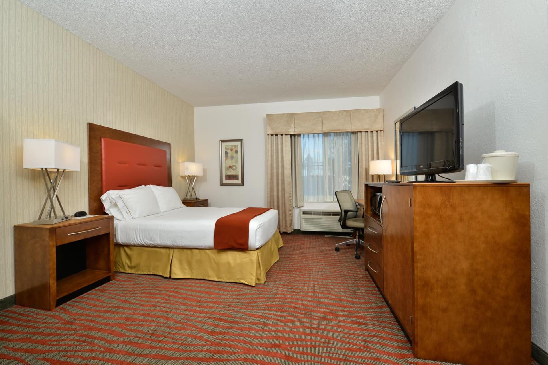 Holiday Inn Express Boston-Milford by IHG gallery photo in Milford — image 23