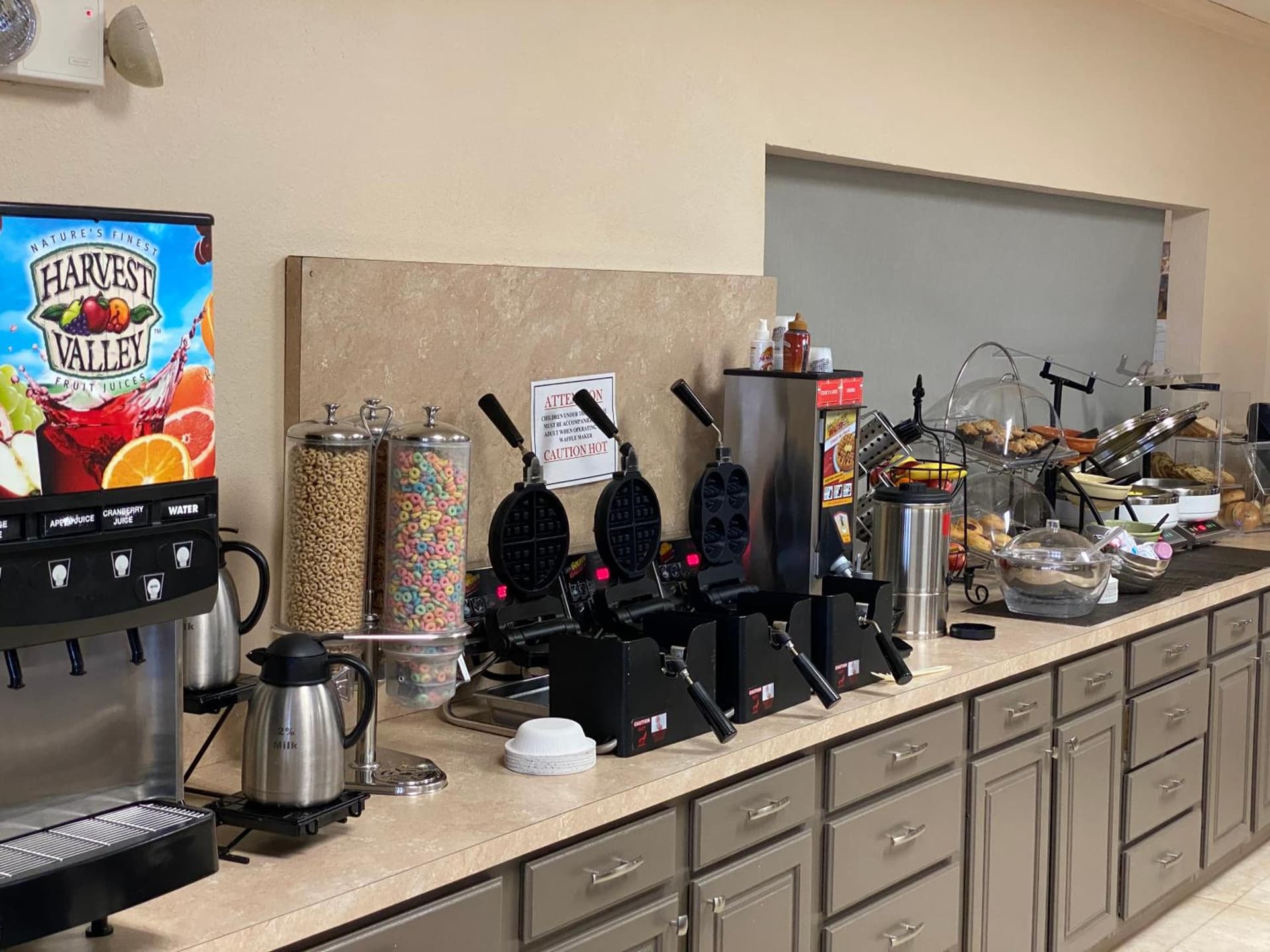 Northfield Inn Suites and Conference Center gallery photo in Springfield, IL — image 11