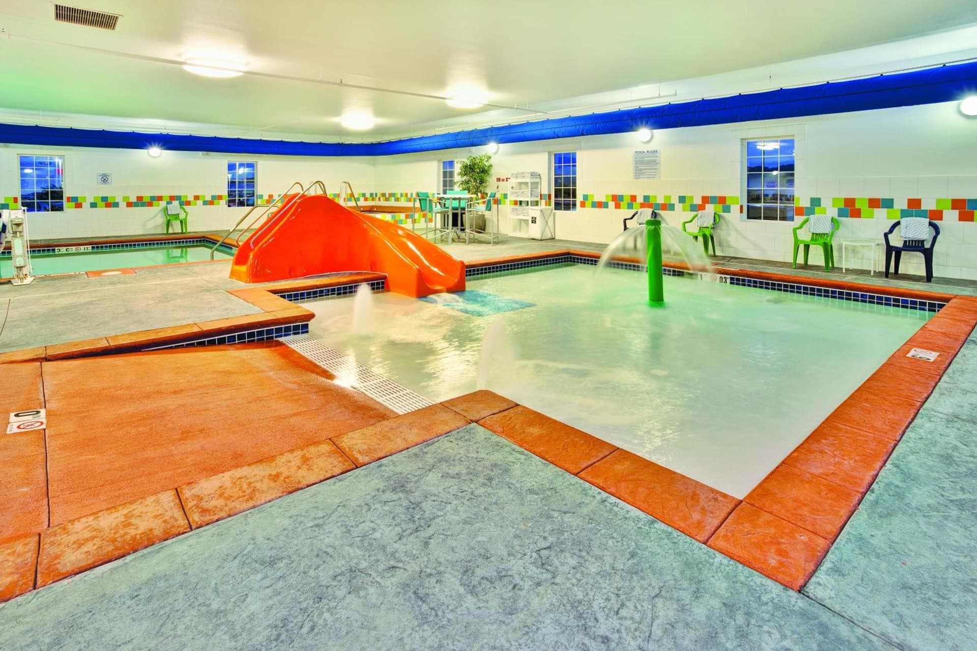 La Quinta by Wyndham Rochester Mayo Clinic Area South interior in Rochester, MN — gallery photo 2