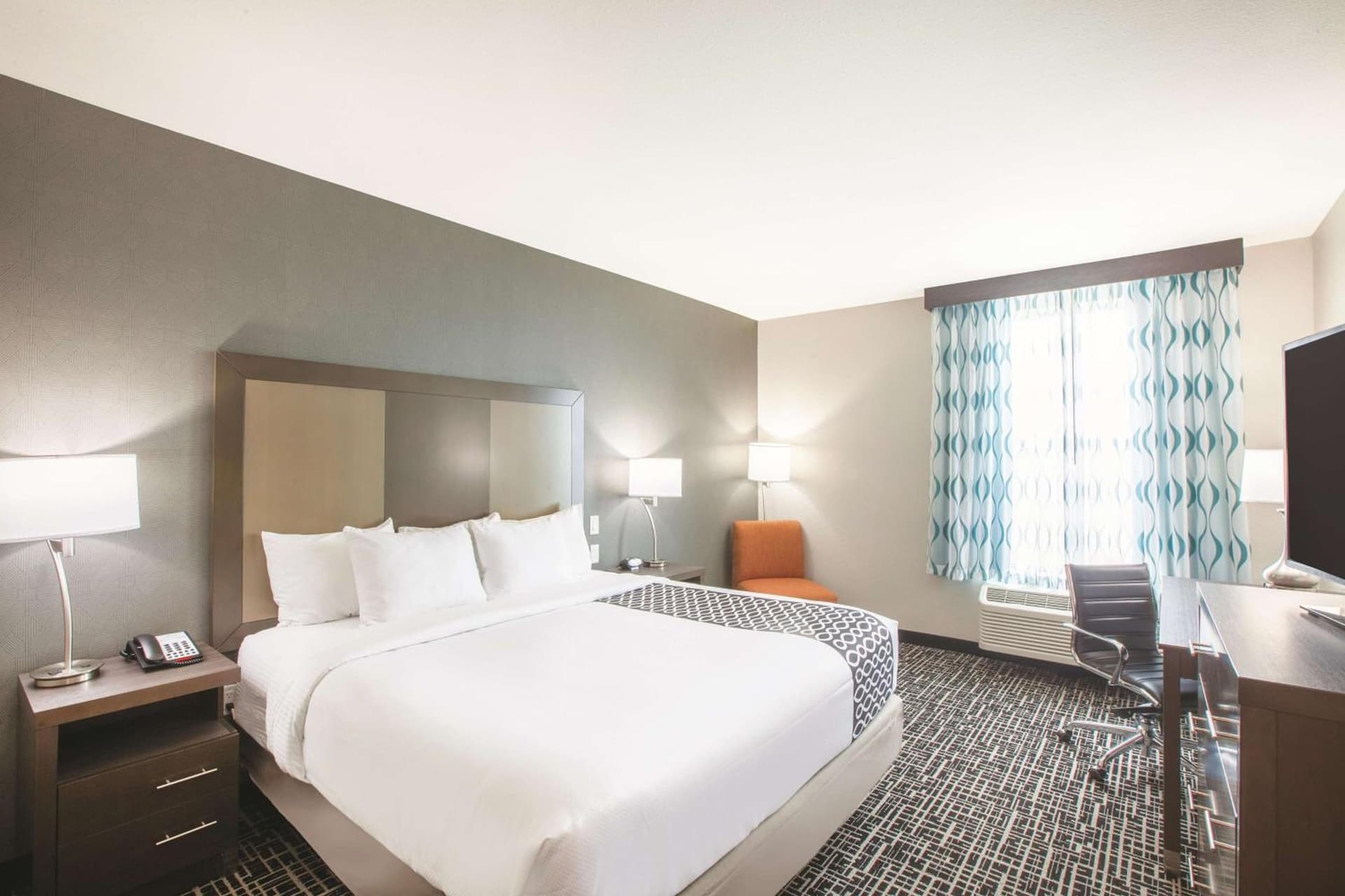 La Quinta by Wyndham San Marcos Outlet Mall gallery photo in San Marcos, TX — image 4