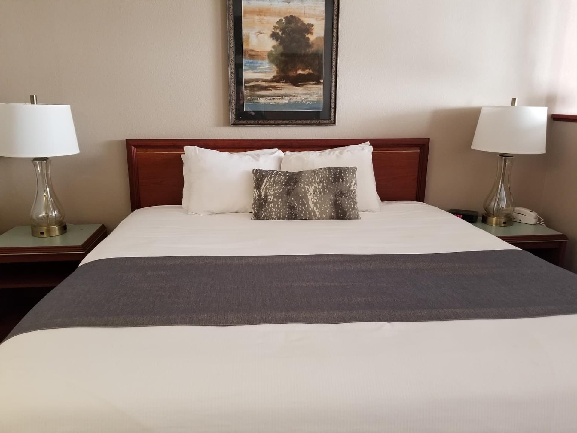 Shilo Inn Suites Salem gallery photo in Salem, OR — image 7