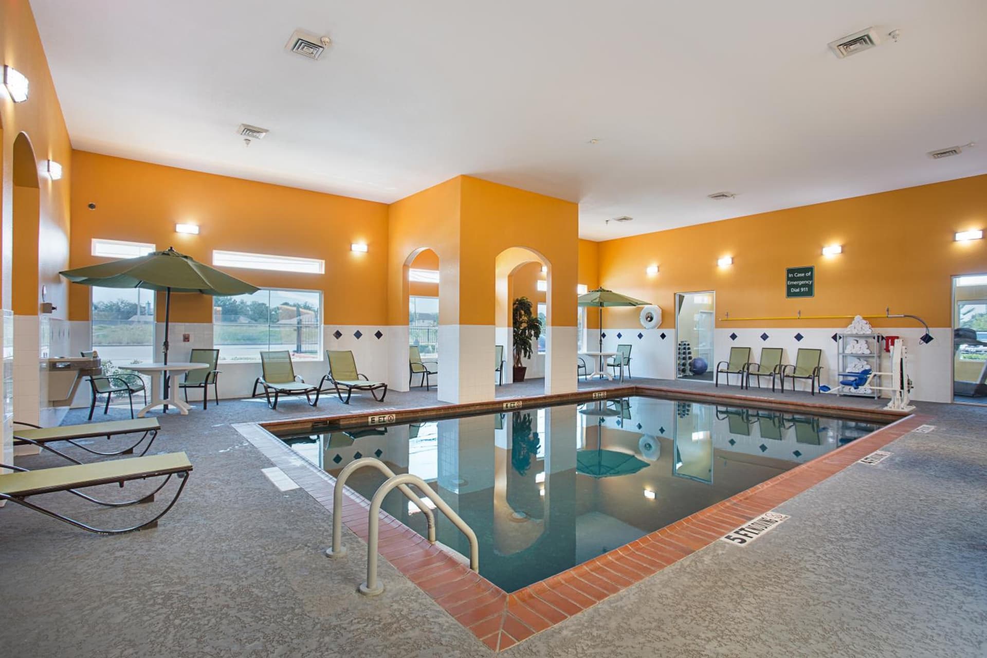 La Quinta by Wyndham Houston Channelview gallery photo in Houston, TX — image 45
