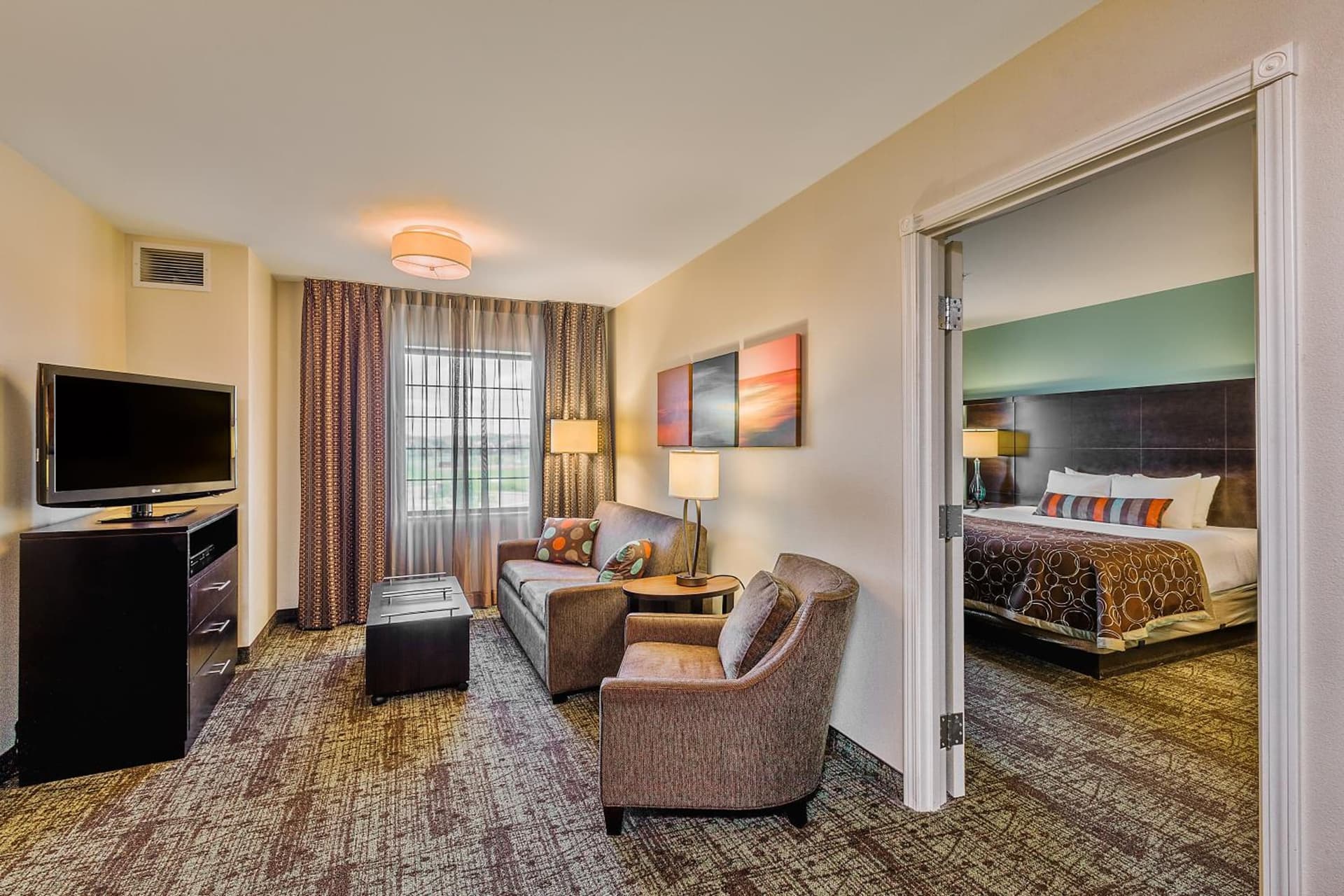 Staybridge Suites Bismarck by IHG gallery photo in Bismarck, ND — image 10