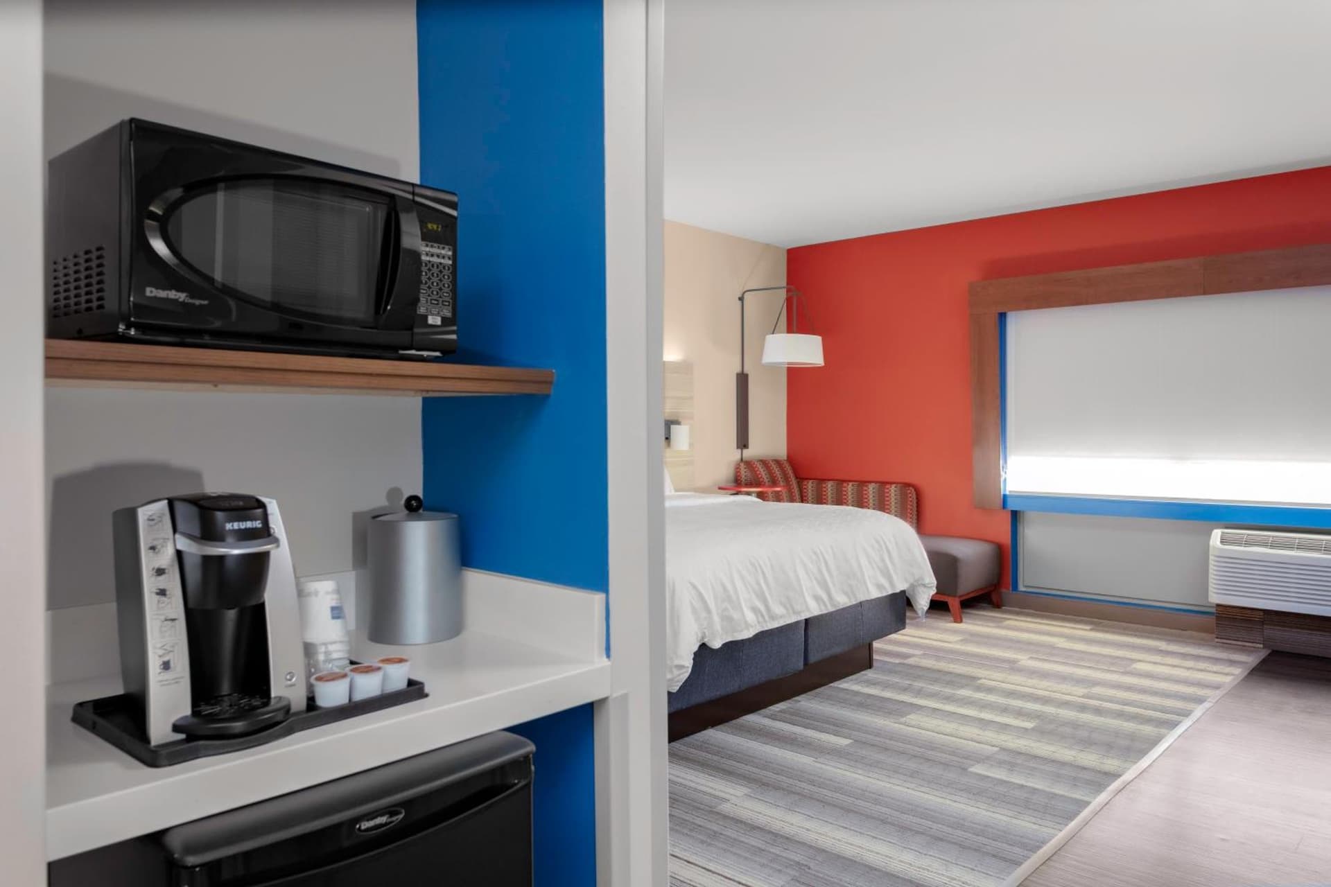 Holiday Inn Express & Suites Wilmington West - Medical Park by IHG gallery photo in Wilmington, NC — image 5