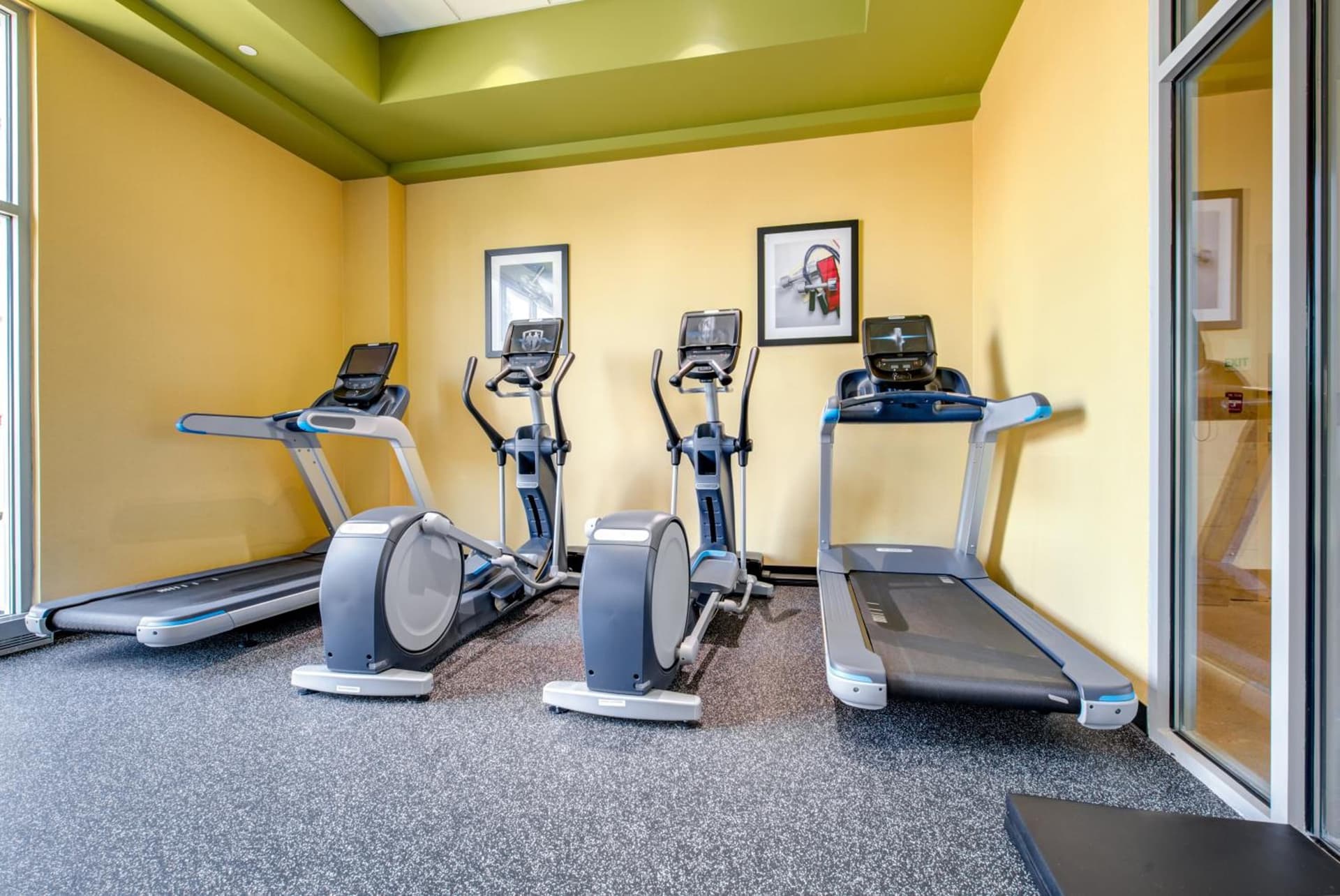 Holiday Inn Indianapolis North-Carmel by IHG gallery photo in Carmel, IN — image 31