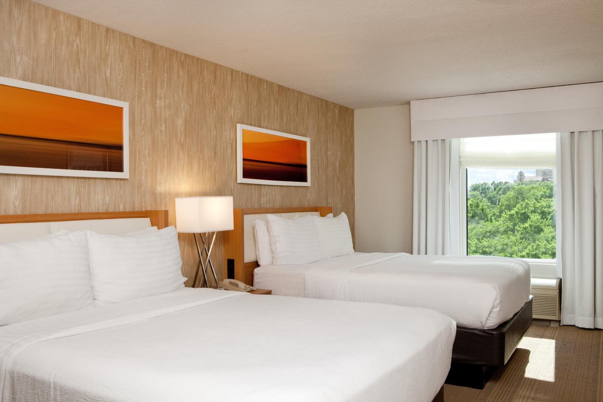 Holiday Inn Little Rock-Presidential-Downtown by IHG property views in Little Rock, AR — gallery photo 3