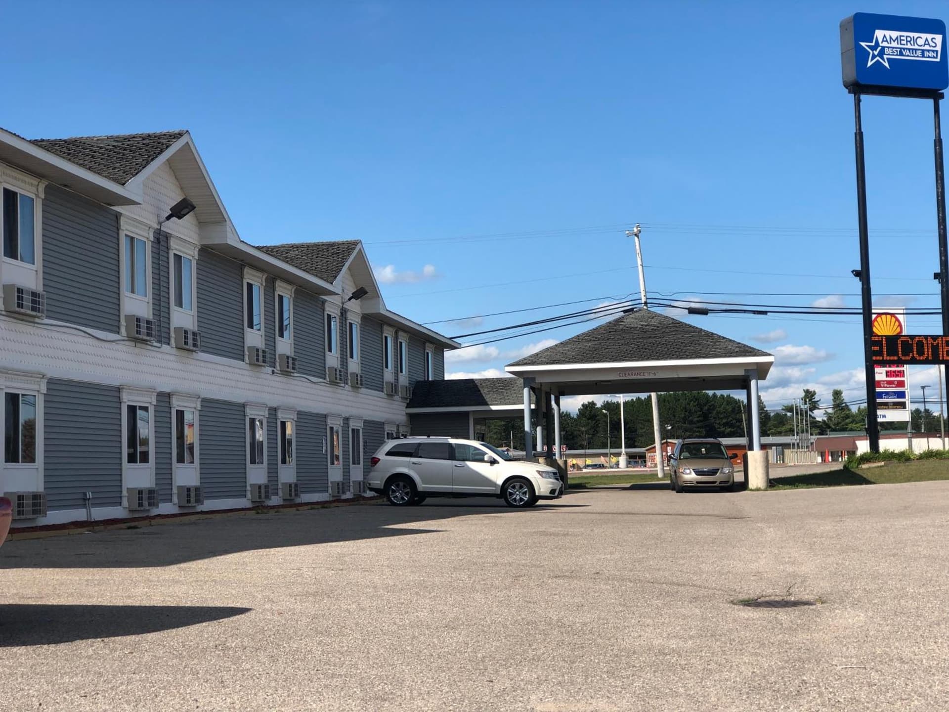 Americas Best Value Inn - Gaylord — hotel in Gaylord, Michigan