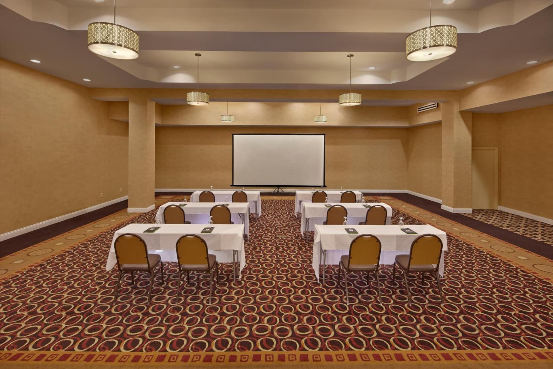 Holiday Inn Jacksonville E 295 Baymeadows by IHG gallery photo in Jacksonville, FL — image 14