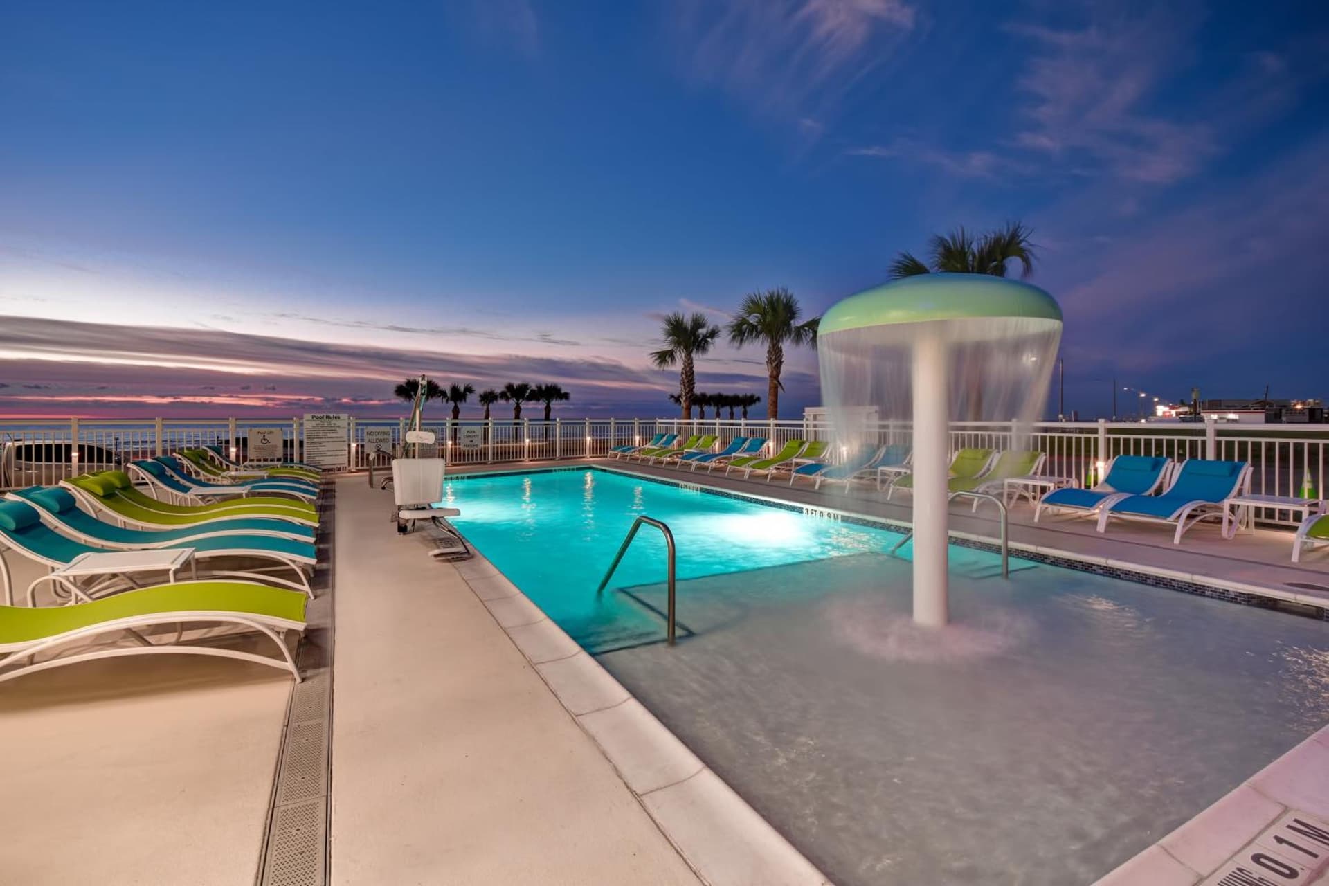 Holiday Inn Express & Suites - Galveston Beach by IHG gallery photo in Galveston, TX — image 29