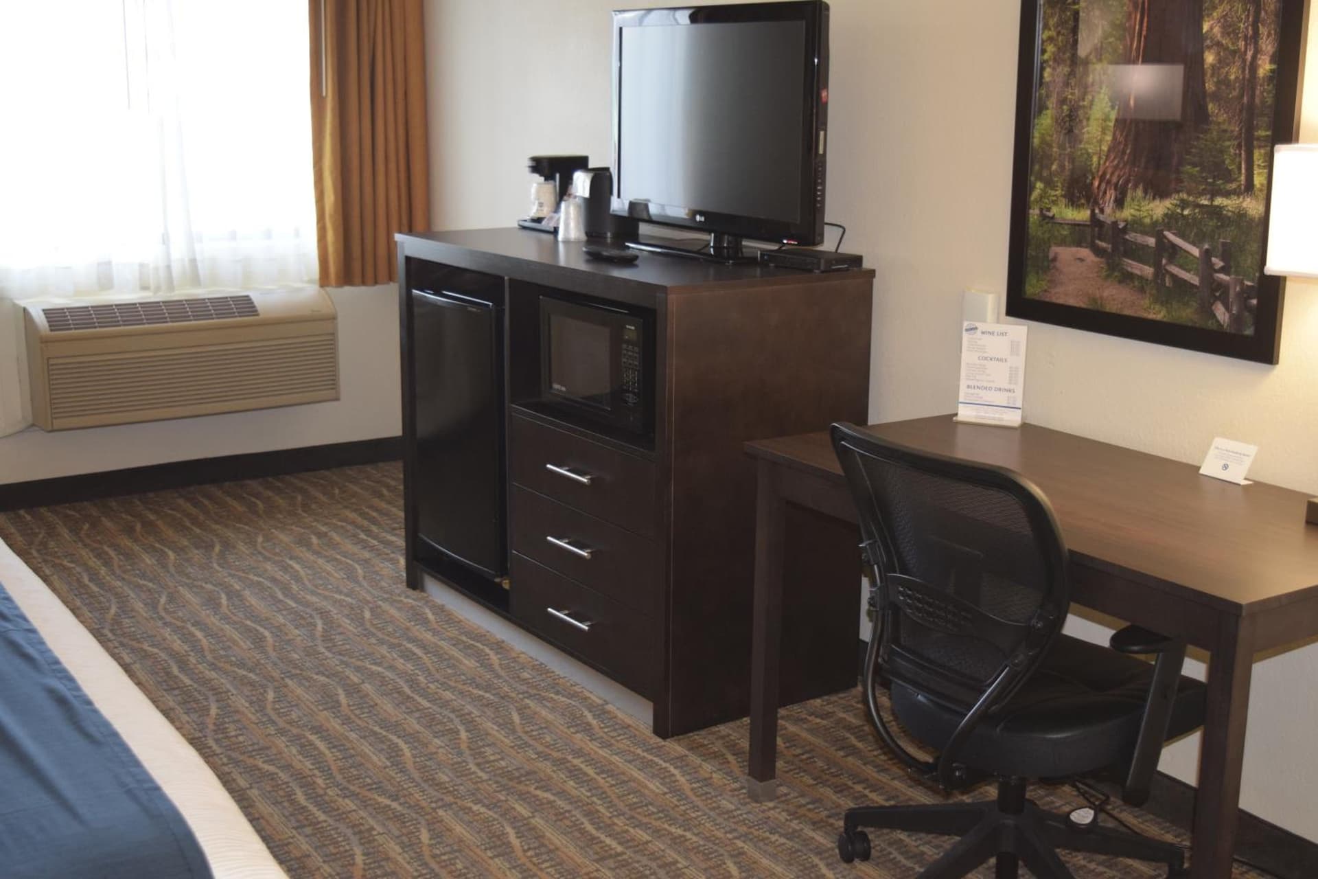 Best Western Town & Country Lodge gallery photo in Tulare, CA — image 17