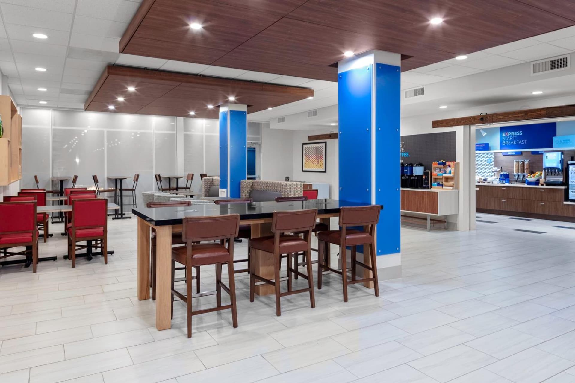 Holiday Inn Express & Suites Wilmington West - Medical Park by IHG gallery photo in Wilmington, NC — image 32