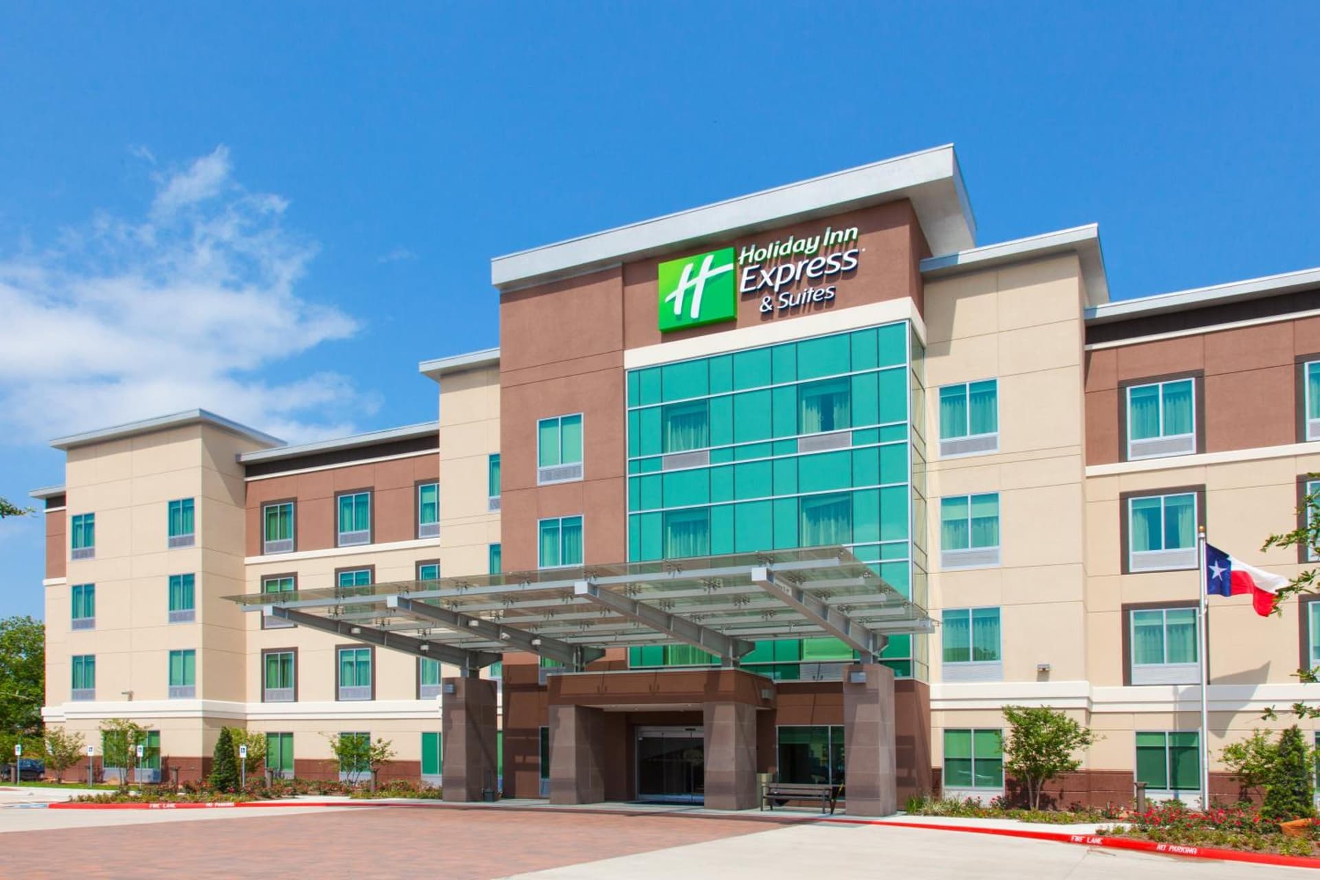 Holiday Inn Express & Suites Houston S - Medical Ctr Area by IHG featured exterior or lobby in Houston, TX — similar hotel