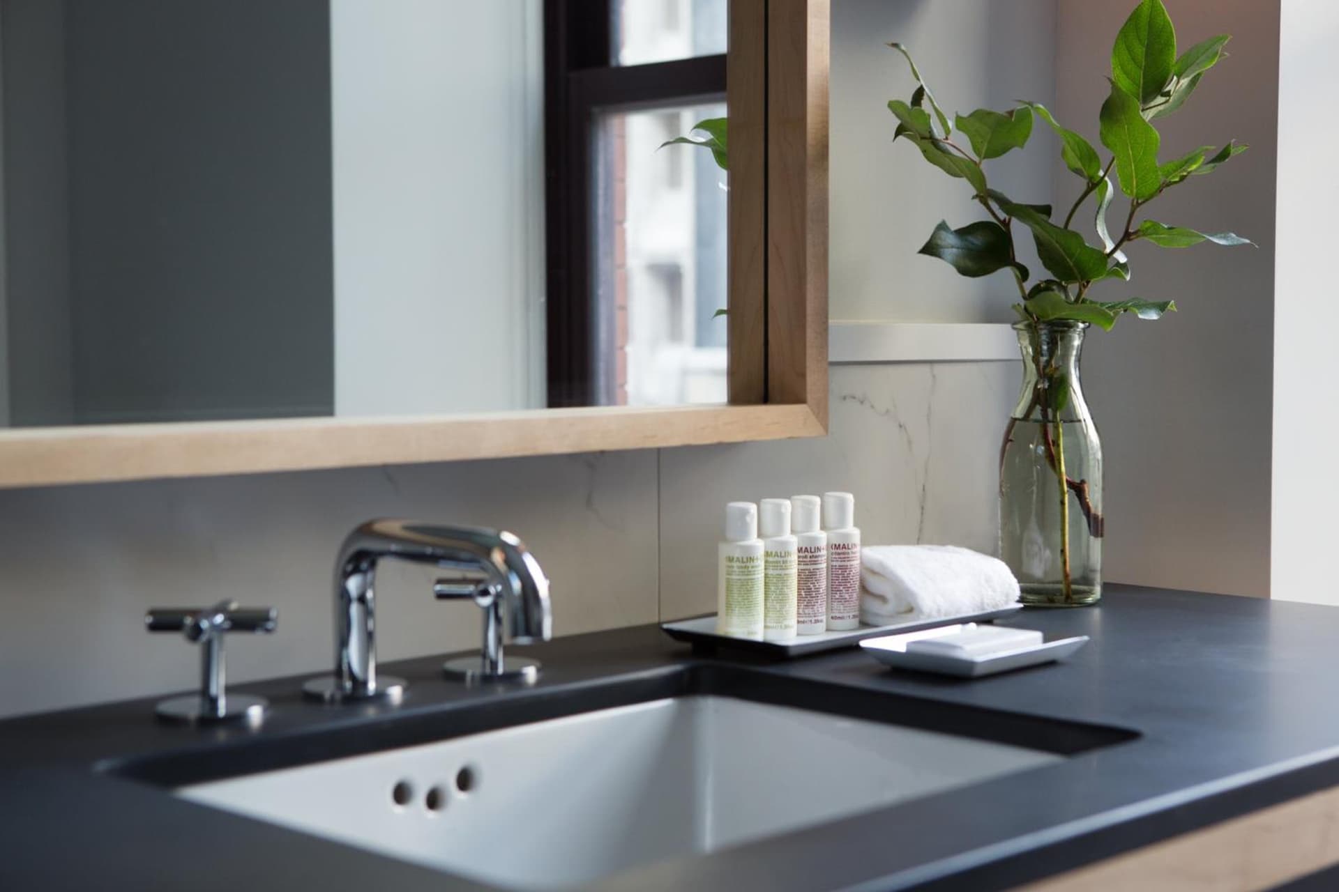 Kimpton Schofield Hotel by IHG property views in Cleveland, OH — gallery photo 3
