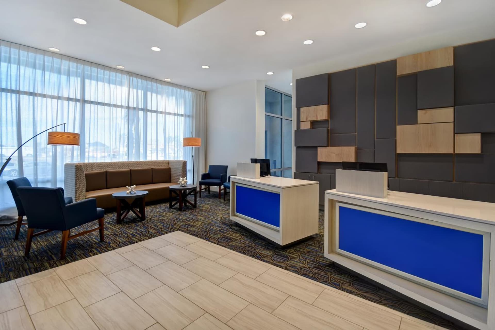 Holiday Inn Express & Suites - Galveston Beach by IHG gallery photo in Galveston, TX — image 19