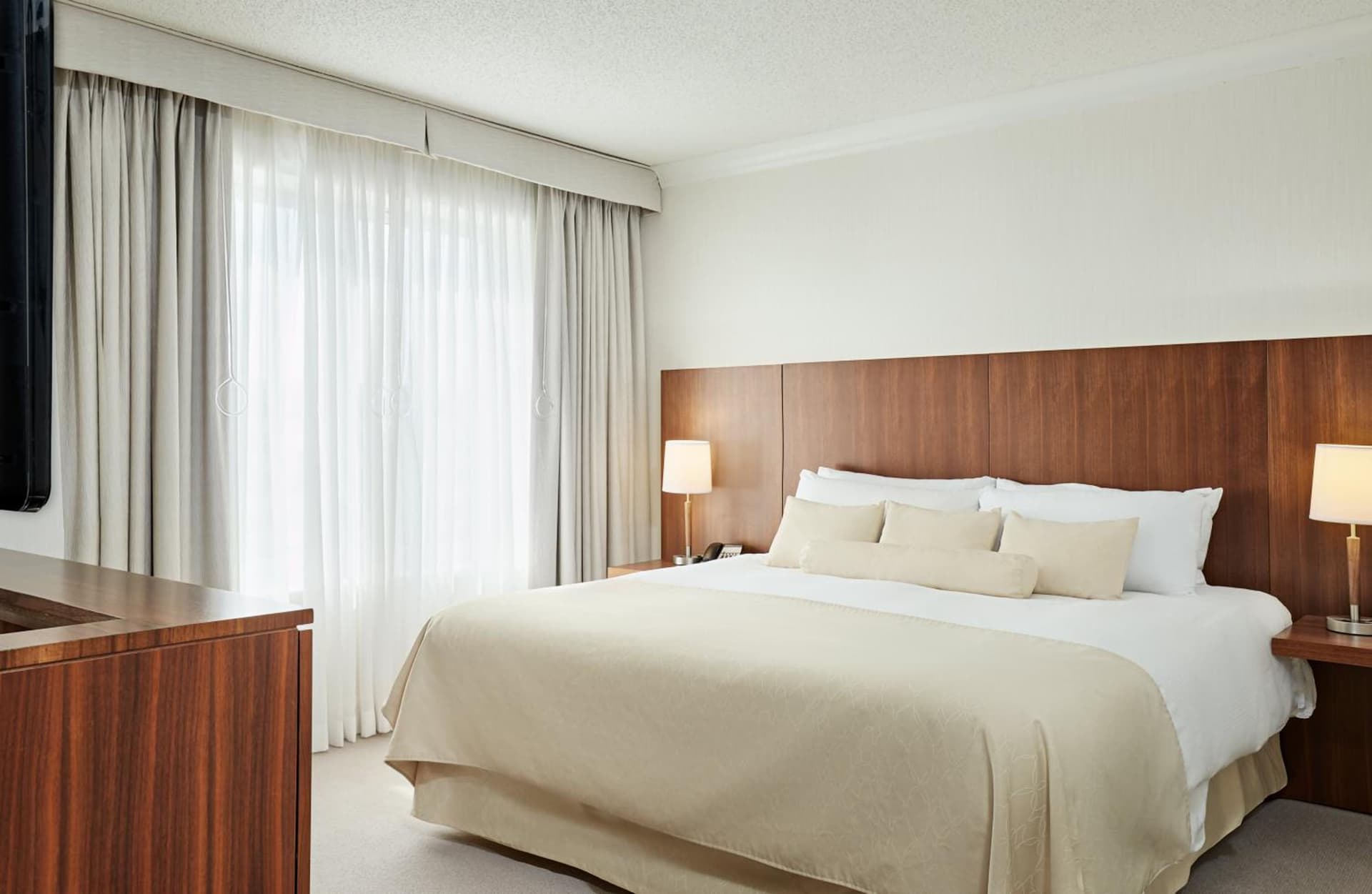 InterContinental Suites Hotel Cleveland by IHG gallery photo in Cleveland, OH — image 10