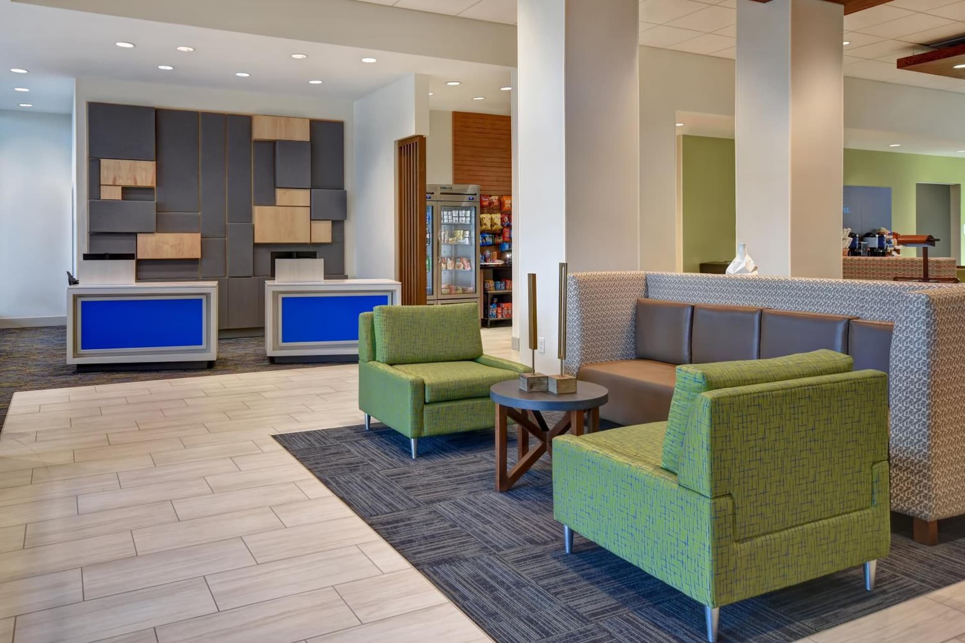 Holiday Inn Express & Suites - Galveston Beach by IHG property views in Galveston, TX — gallery photo 3