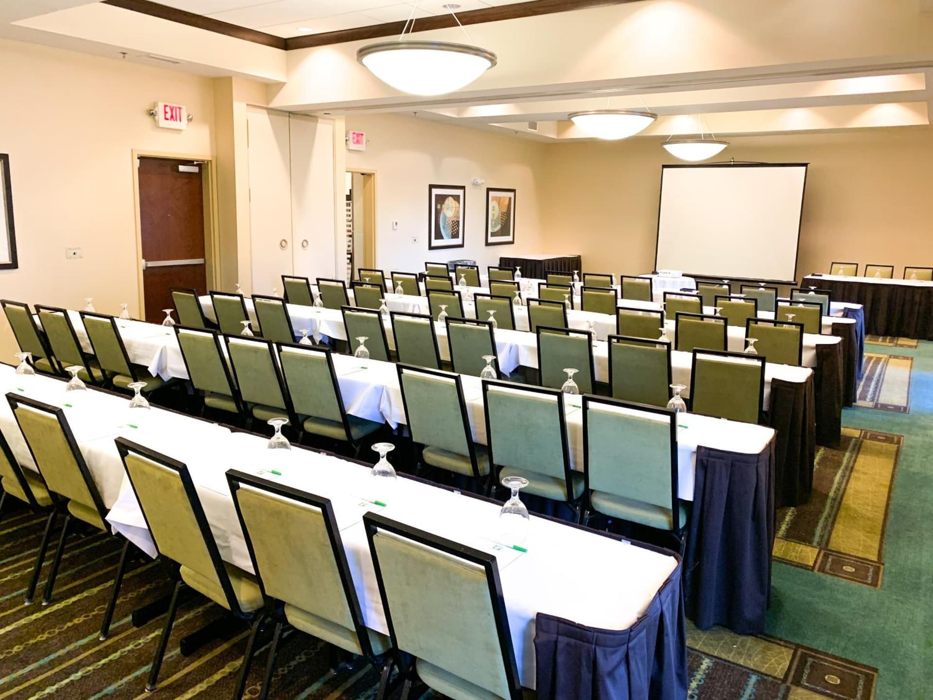 Holiday Inn Saint Louis-Fairview Heights by IHG gallery photo in Fairview Heights, IL — image 36