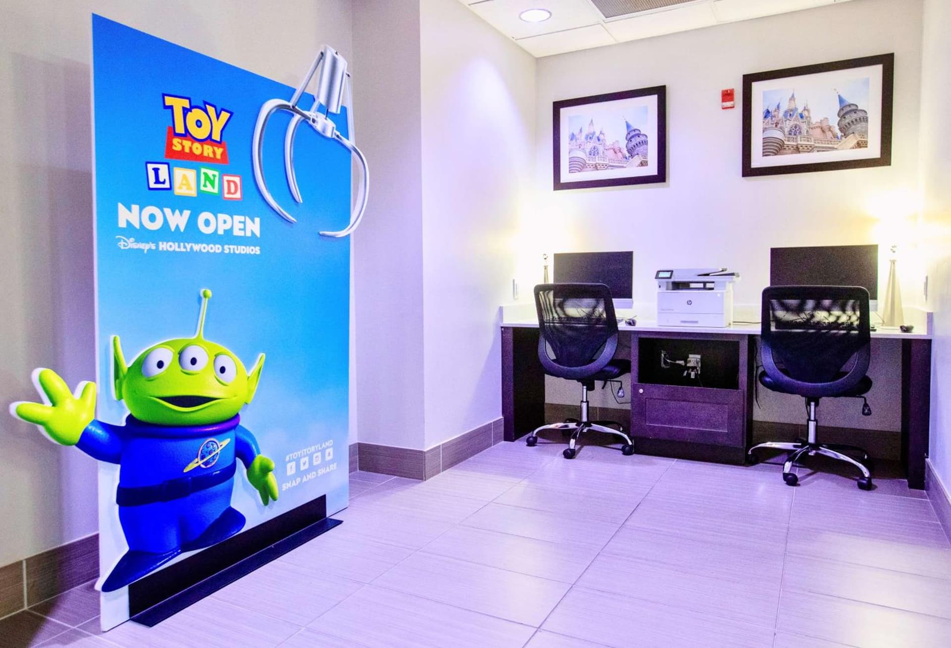 Best Western Plus Orlando Lake Buena Vista South Inn & Suites gallery photo in Kissimmee, FL — image 9