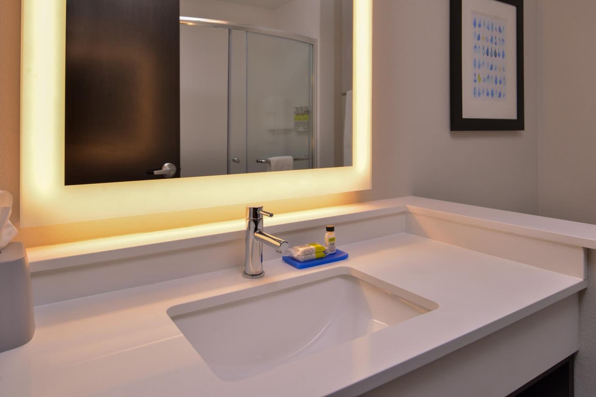 Holiday Inn Express & Suites - Olathe West by IHG gallery photo in Olathe, KS — image 37
