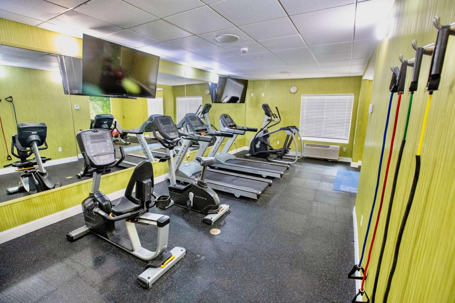 Best Western Plus Orlando Lake Buena Vista South Inn & Suites gallery photo in Kissimmee, FL — image 35