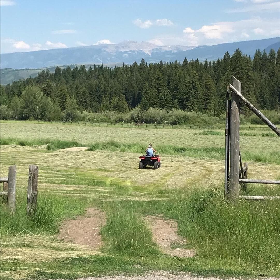 Trail Creek Ranch property views in Wilson, WY — gallery photo 3
