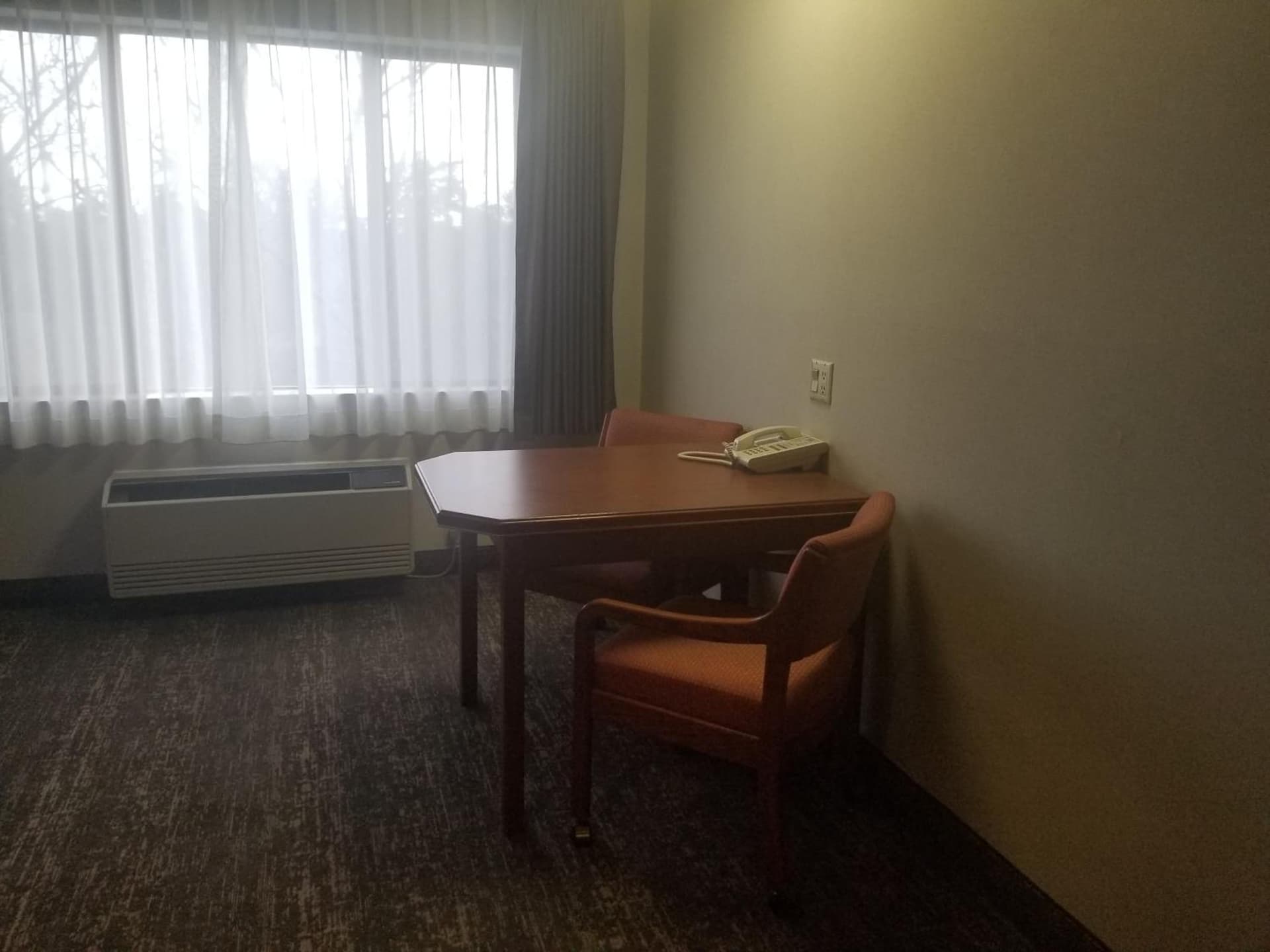 Shilo Inn Suites Salem gallery photo in Salem, OR — image 24