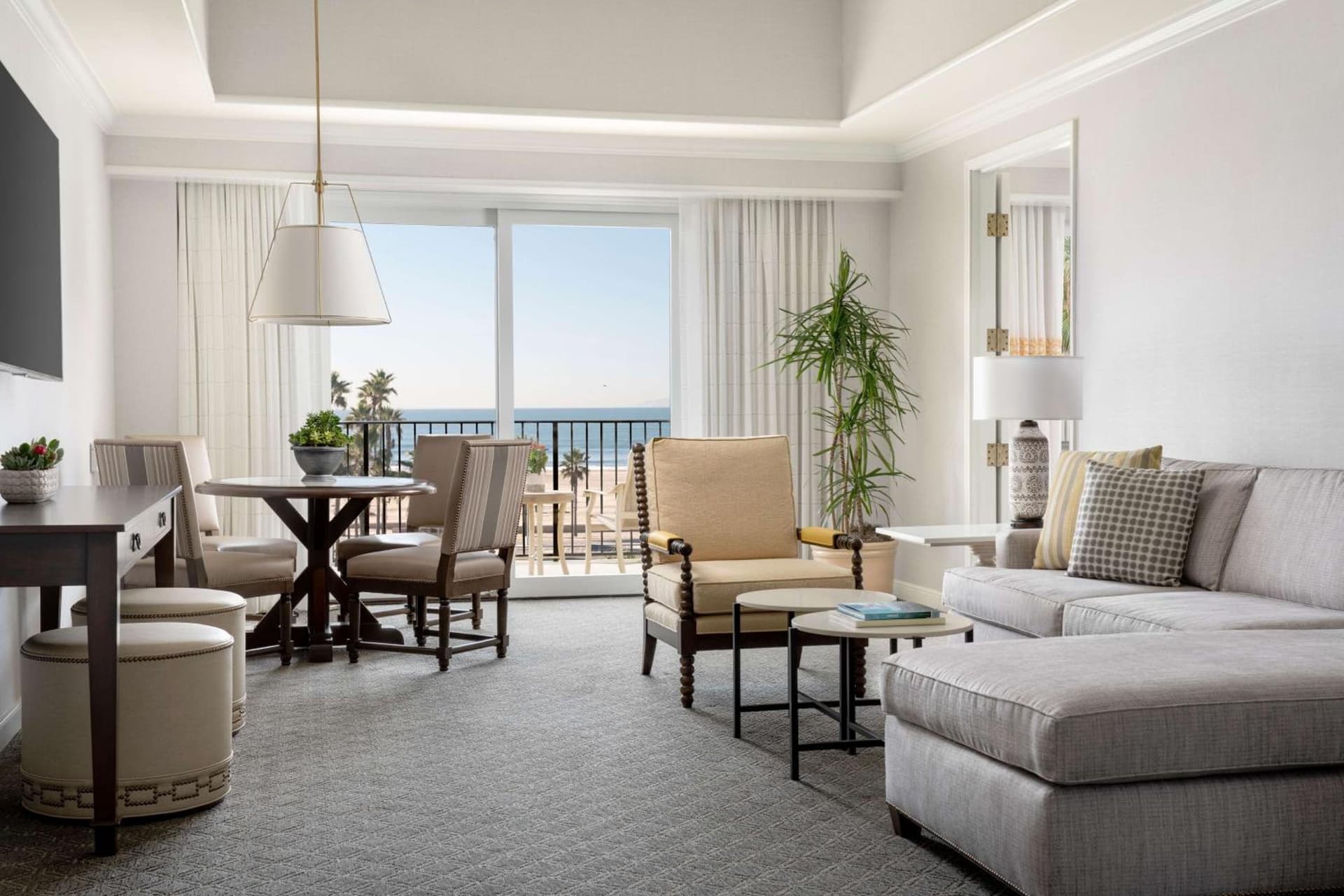 Hyatt Regency Huntington Beach Resort and Spa gallery photo in Huntington Beach, CA — image 121