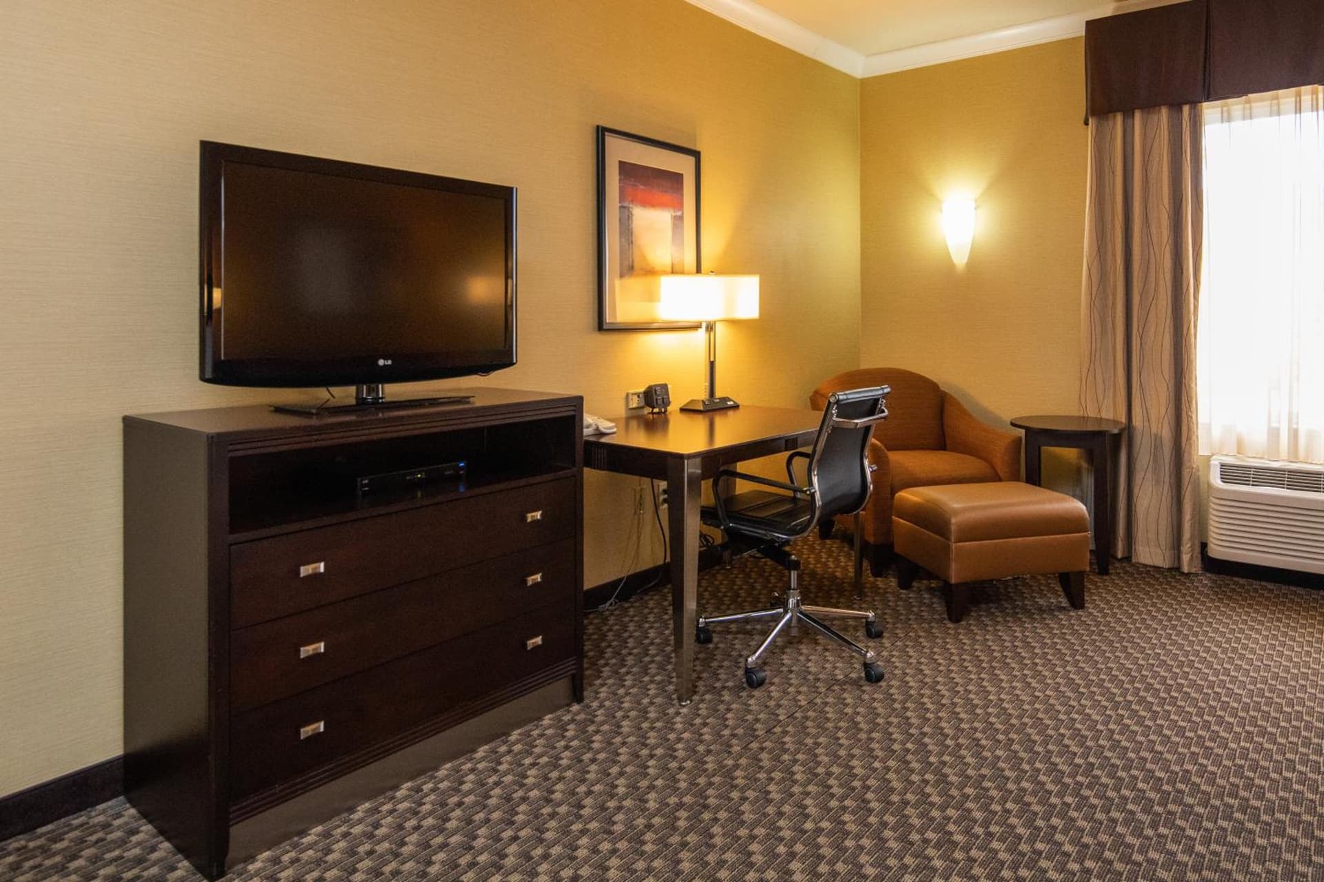 Holiday Inn Express Castro Valley - I-580 by IHG gallery photo in Castro Valley, CA — image 9