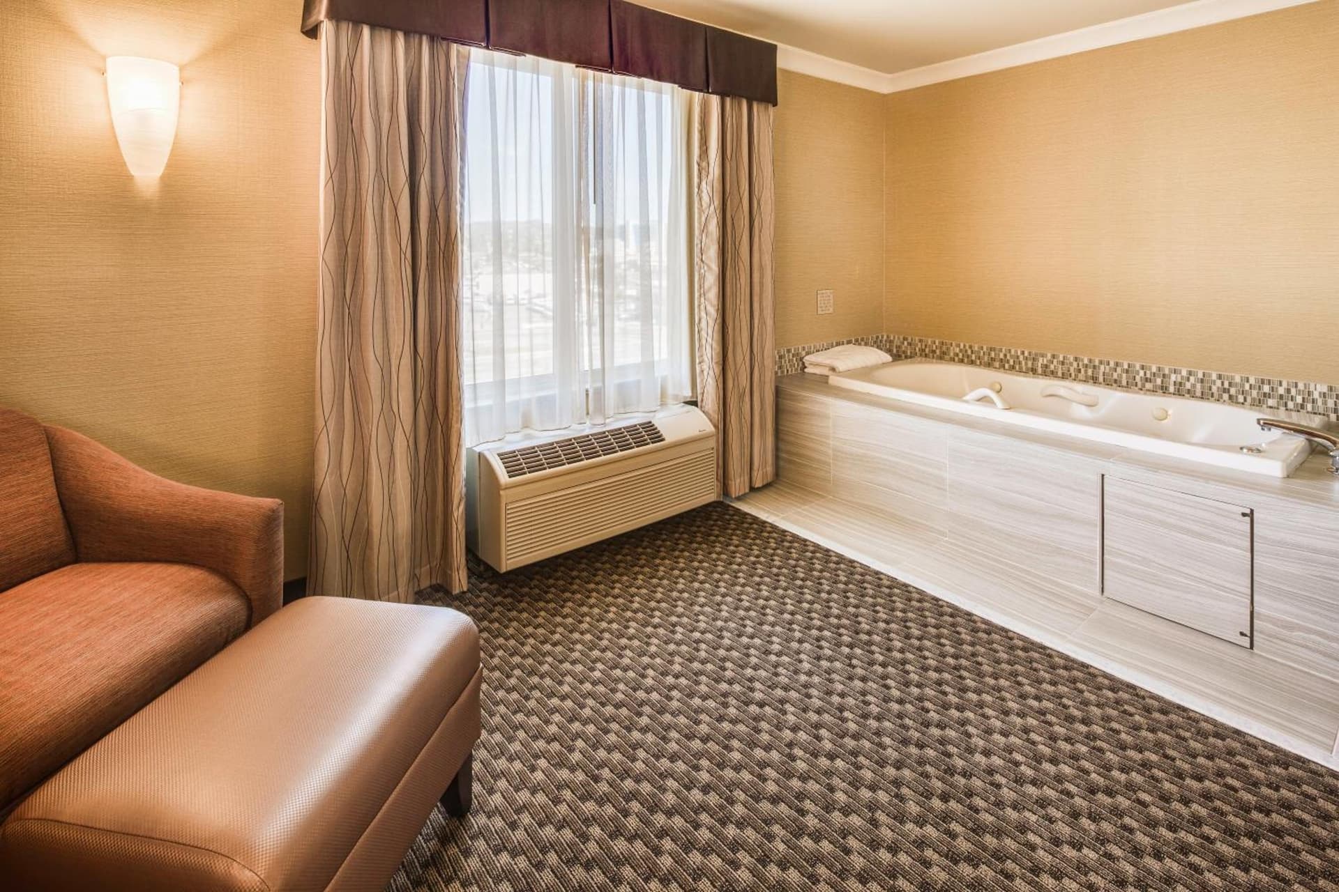 Holiday Inn Express Castro Valley - I-580 by IHG gallery photo in Castro Valley, CA — image 17