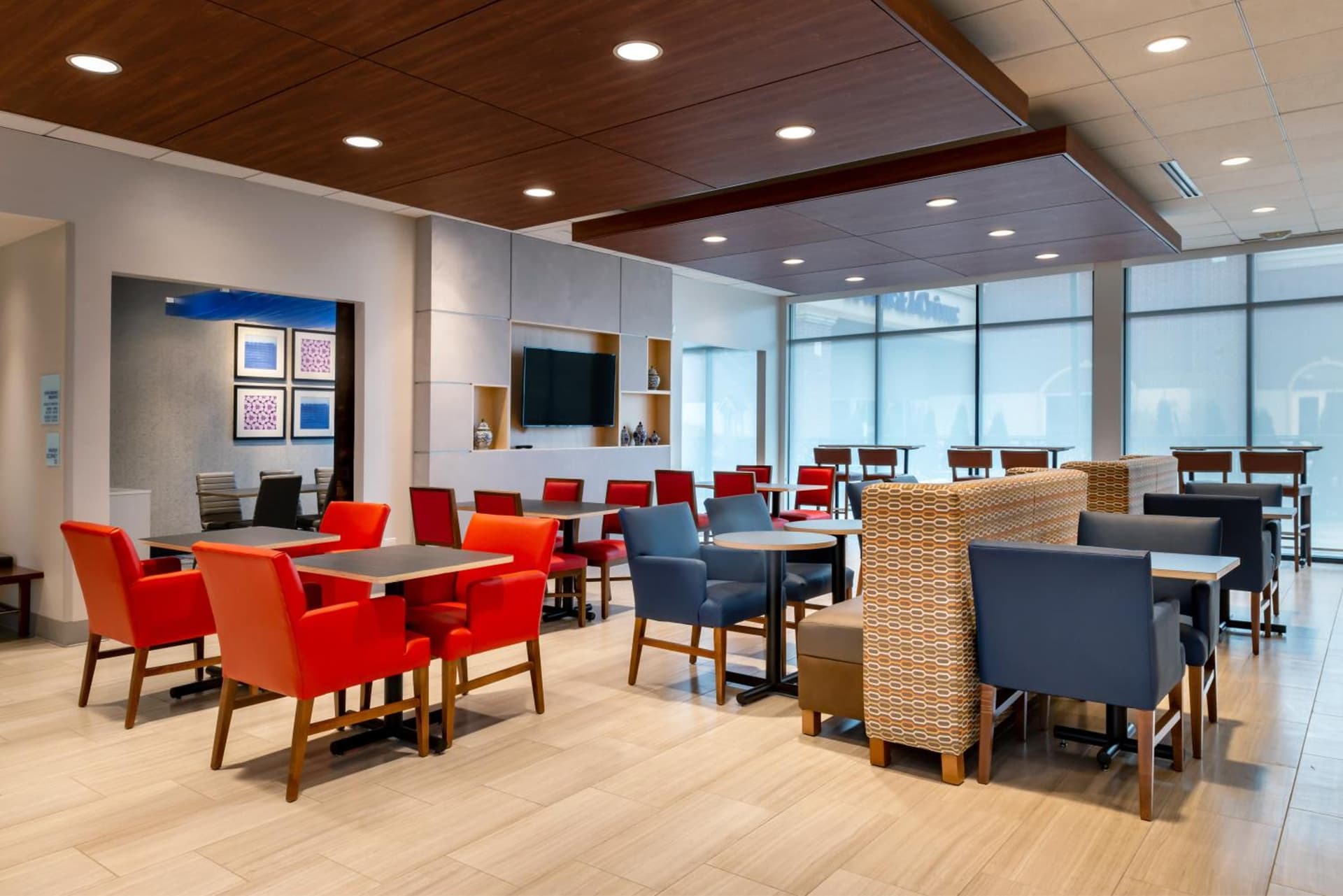 Holiday Inn Express & Suites - Romeoville - Joliet North by IHG gallery photo in Romeoville, IL — image 22