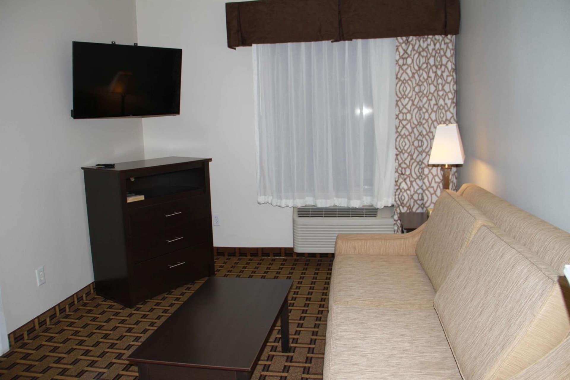 SureStay Plus Hotel by Best Western Coralville Iowa City gallery photo in Coralville, IA — image 23