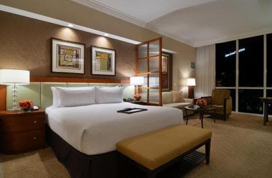 The Signature at MGM Grand by Suiteness interior in Las Vegas, NV — gallery photo 2