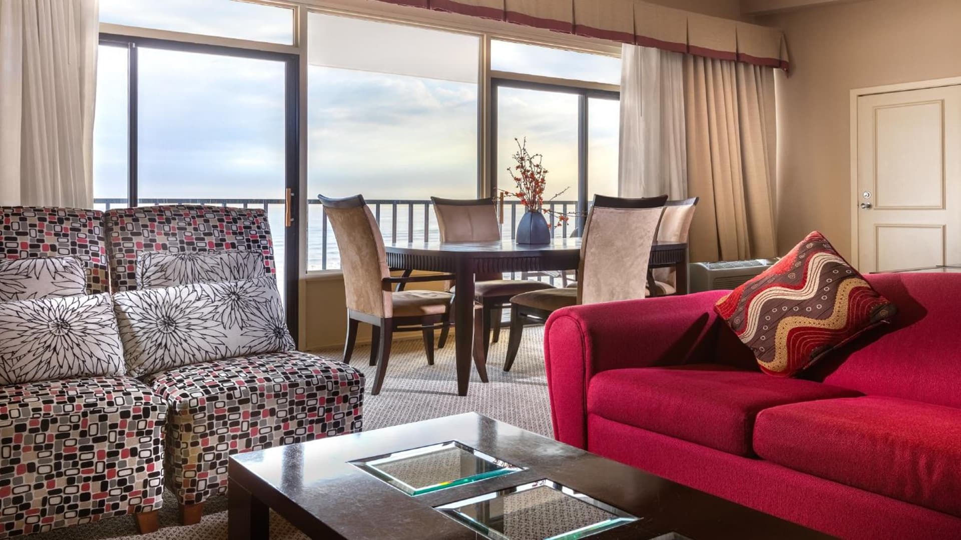 Holiday Inn Resort Galveston - On The Beach by IHG gallery photo in Galveston, TX — image 36
