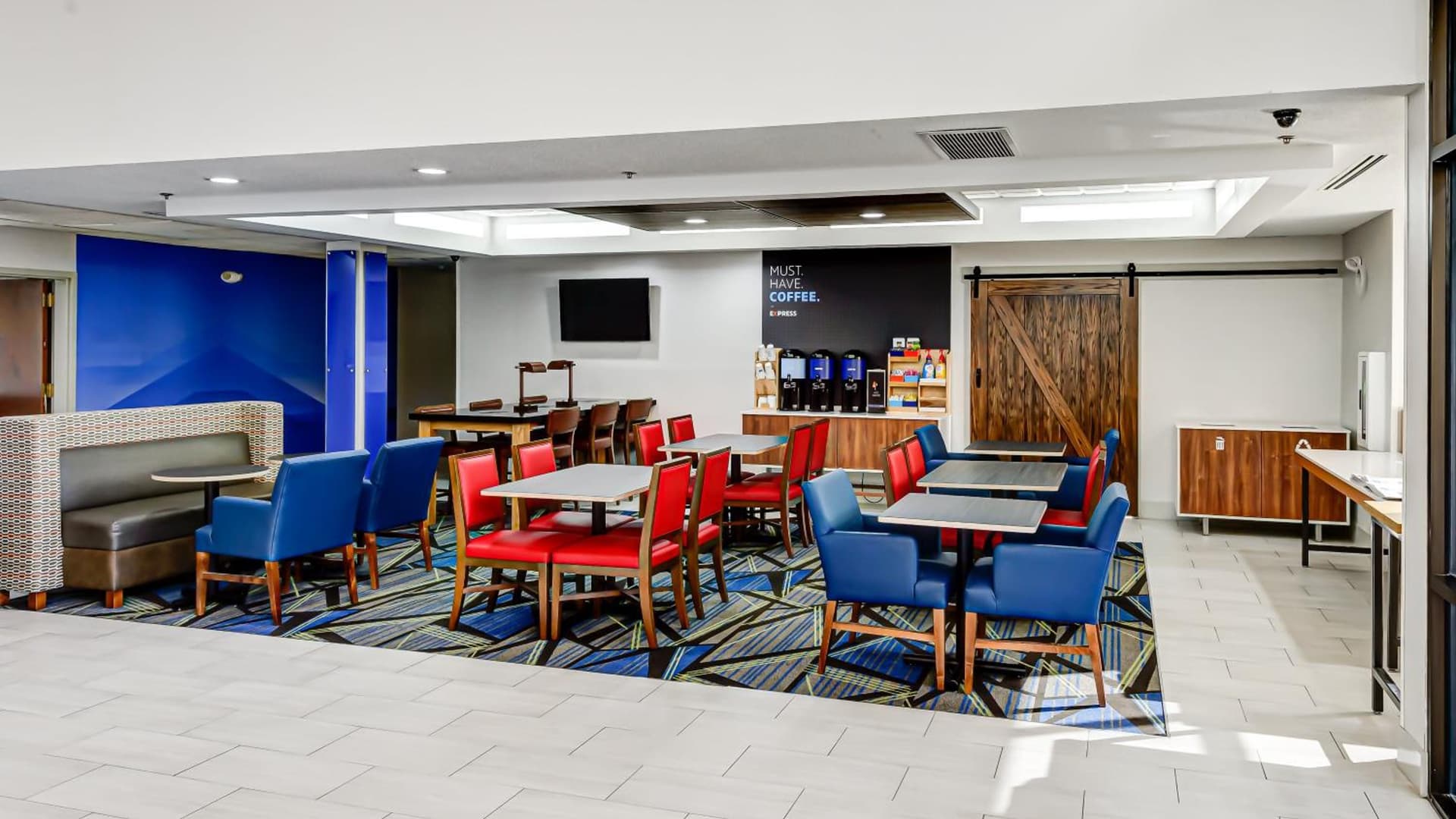 Holiday Inn Express Hillsborough-Durham Area by IHG gallery photo in Hillsborough, NC — image 16